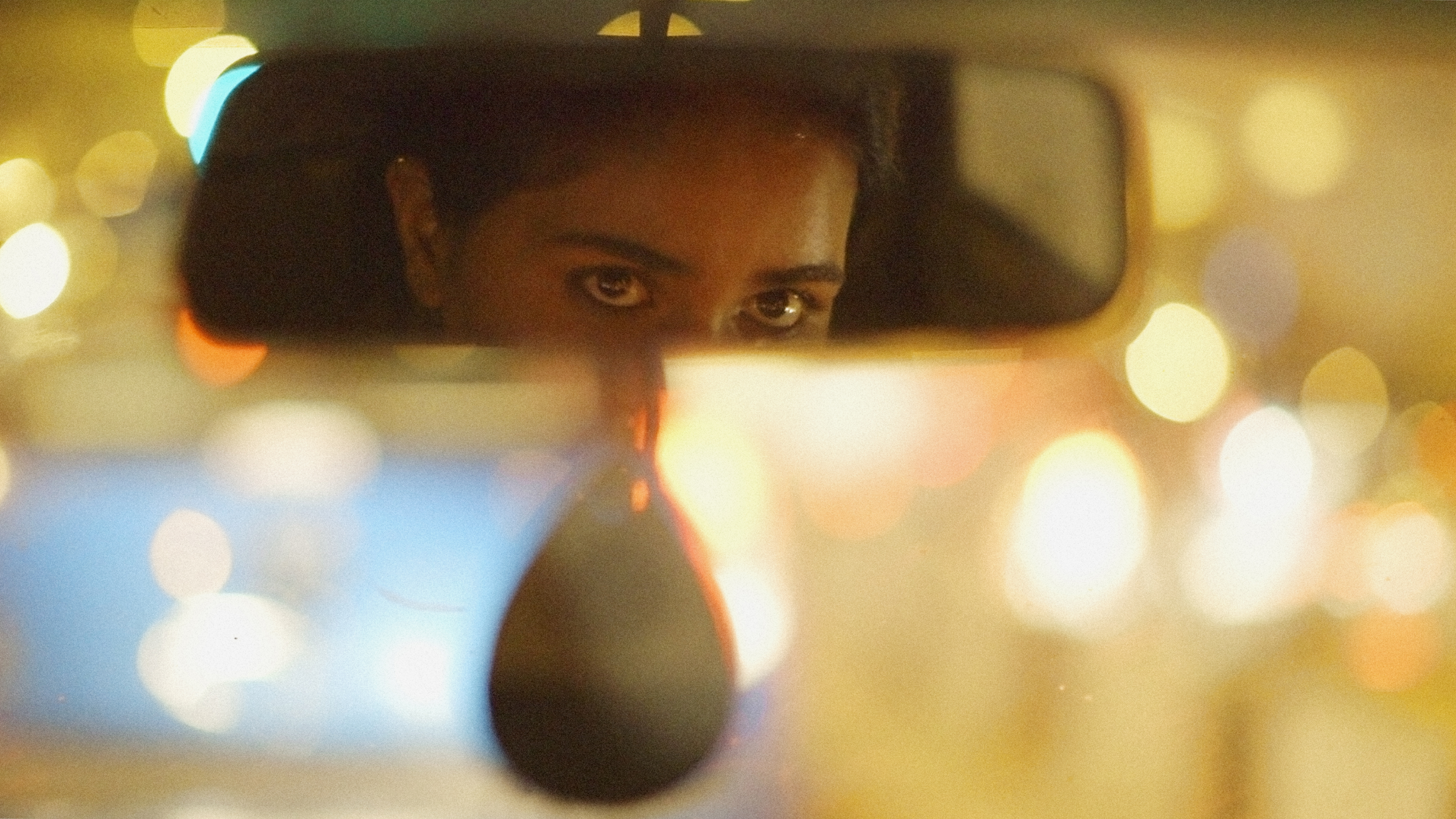 „Where to, Miss?“: Gefährlicher Arbeitsplatz: Devki unterwegs in Delhi. 
