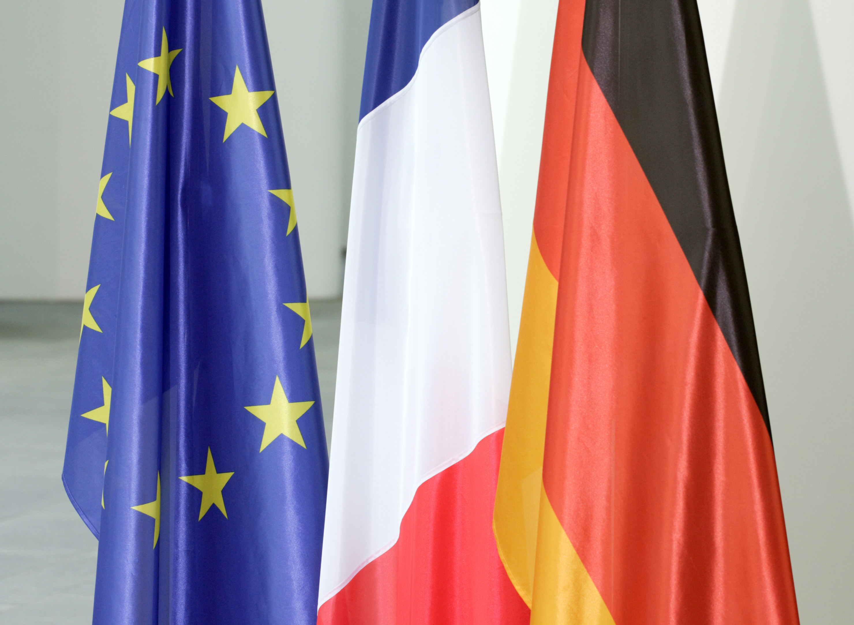 Das deutsch-französische Parlament soll der bevorzugte Ort werden, an dem die Vertreter der deutschen und der französischen Bevölkerung gemeinsam auf eine legislative Kooperation hinarbeiten, meinen Kathrin Budde und Bruno Studer.