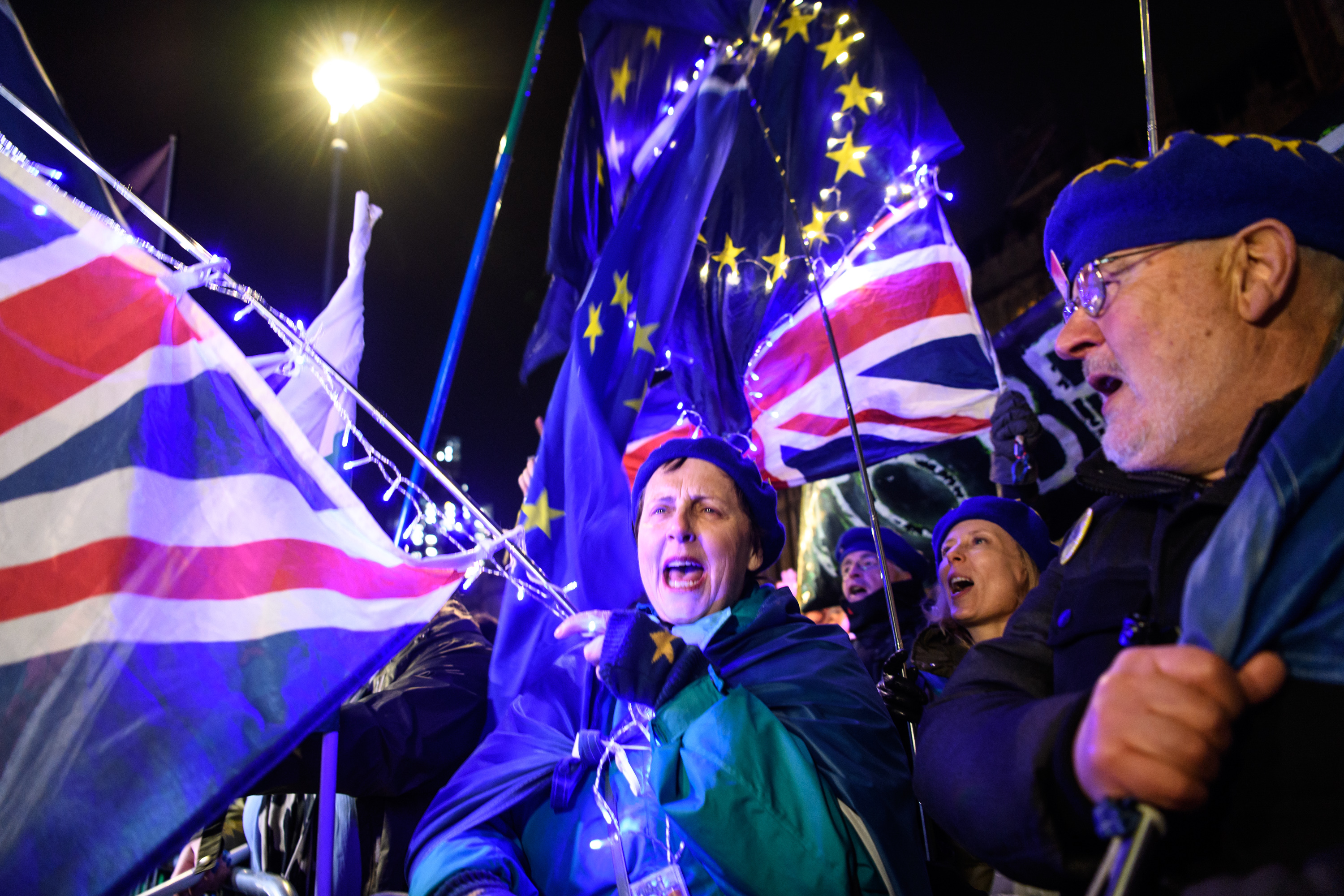 Freude bei den Remainers nach der Abstimmung im britischen Parlament: Eine klare Mehrheit sprach sich gegen einen Brexit ohne Abkommen aus.