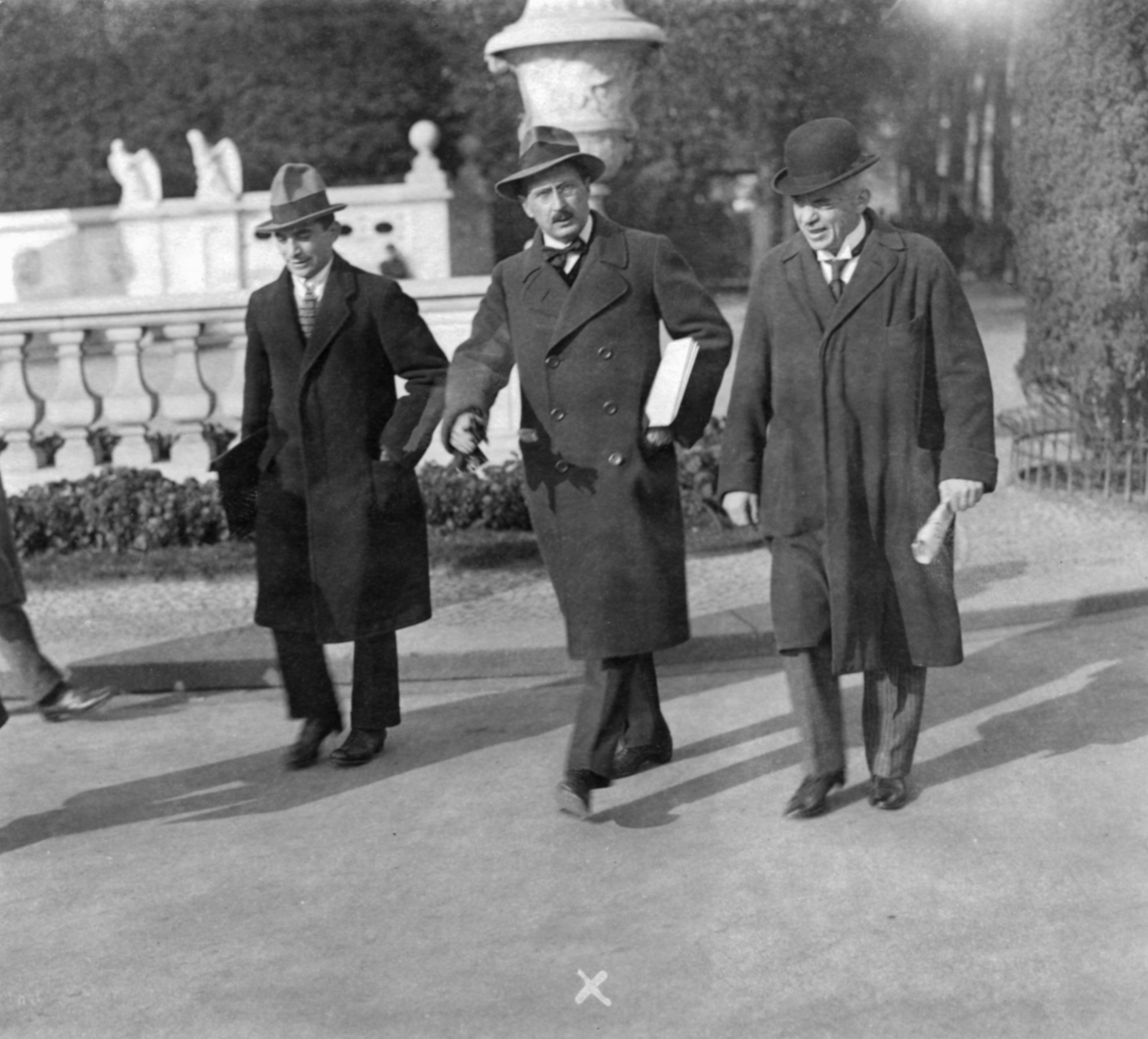 Vater des Arbeitsrechts: Hugo Sinzheimer anlässlich der Weimarer Nationalversammlung in Weimar 1919