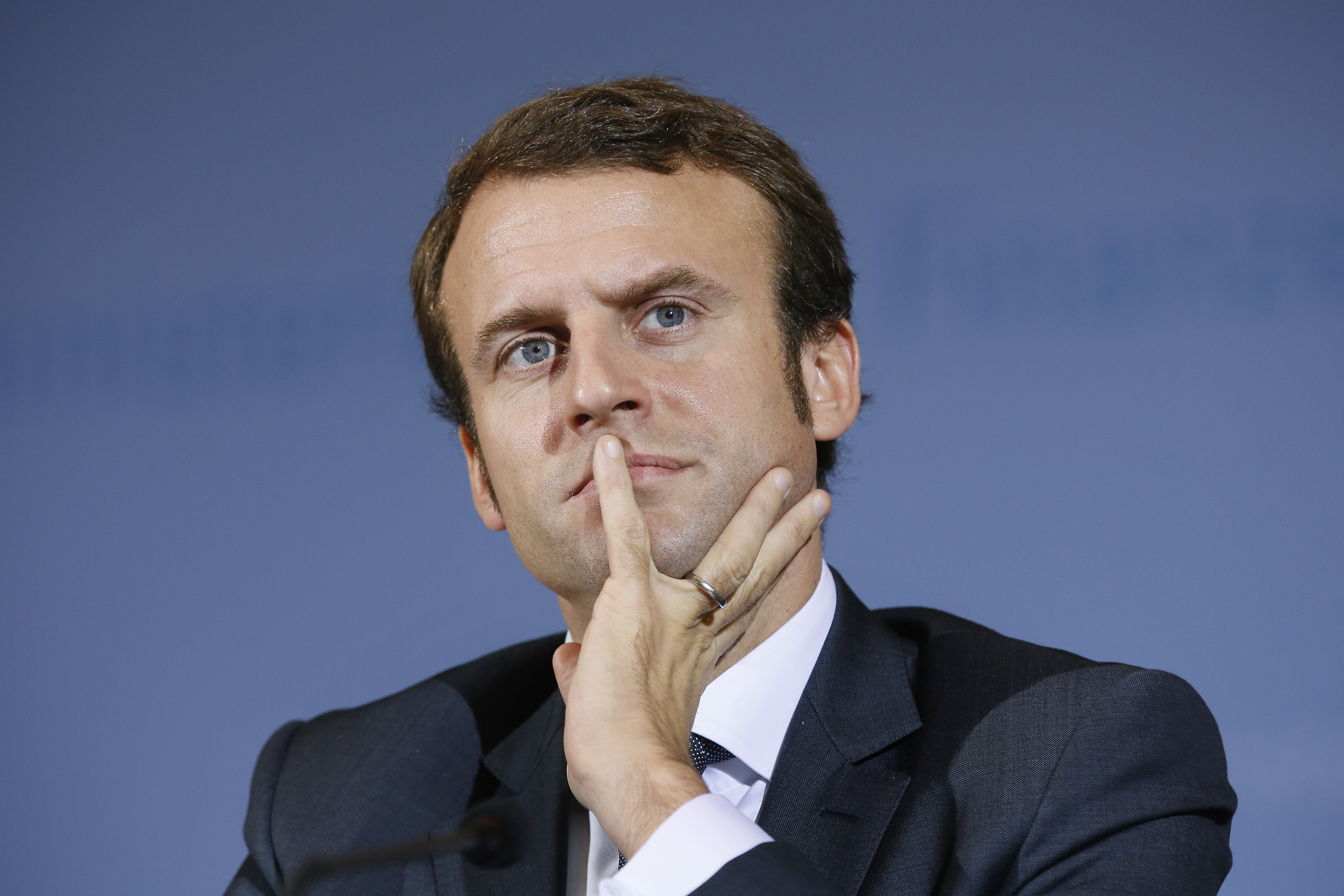 Präsidentschaftswahl in Frankreich: Emmanuel Macron zieht die Massen an und war einmal Mitglied der Sozialisten. 