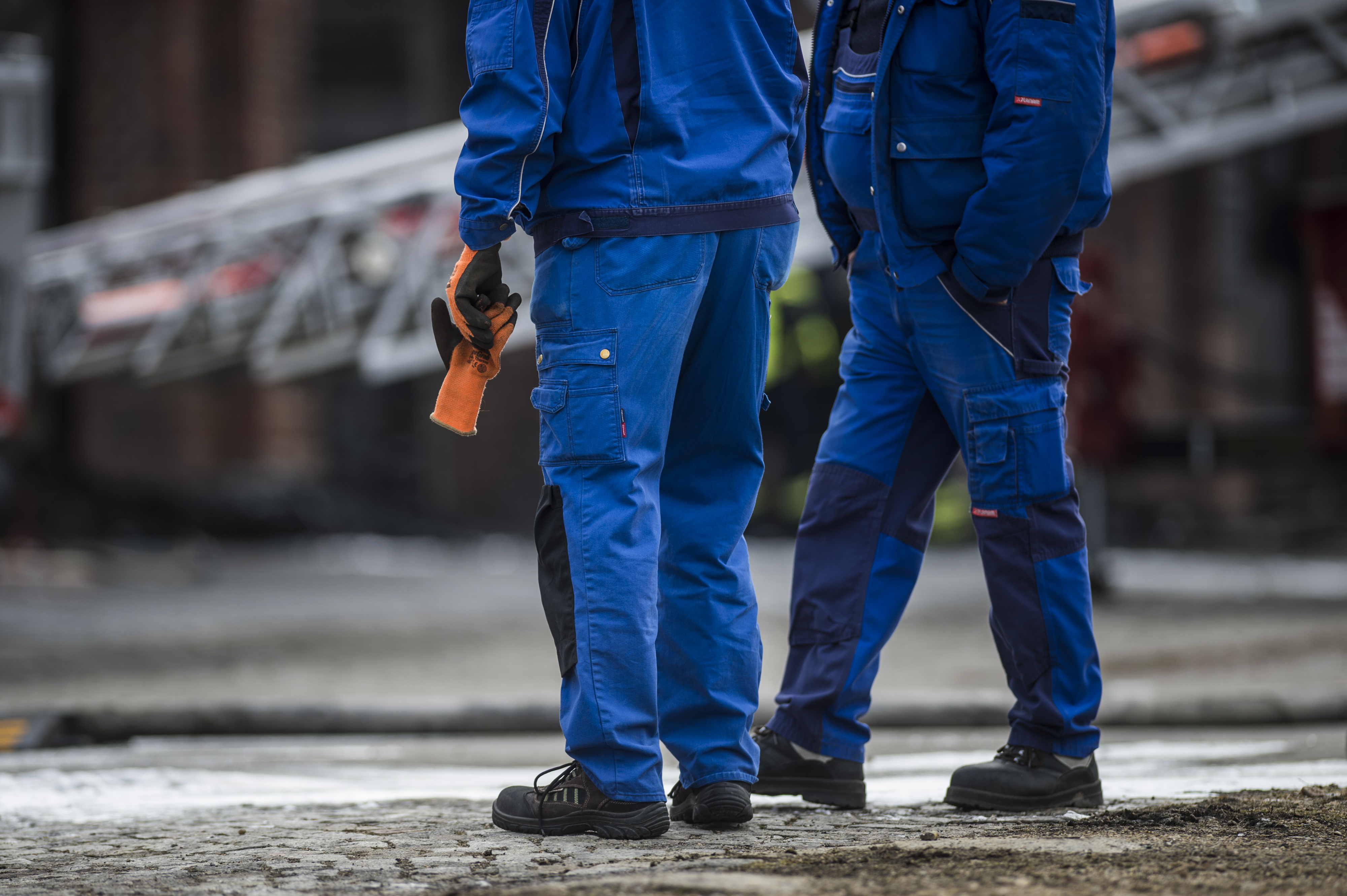Gut für alle: Von einem höheren Mindestlohn profitieren nicht nur Arbeitnehmer*innen, er kurbelt auch die Wirtschaft an.