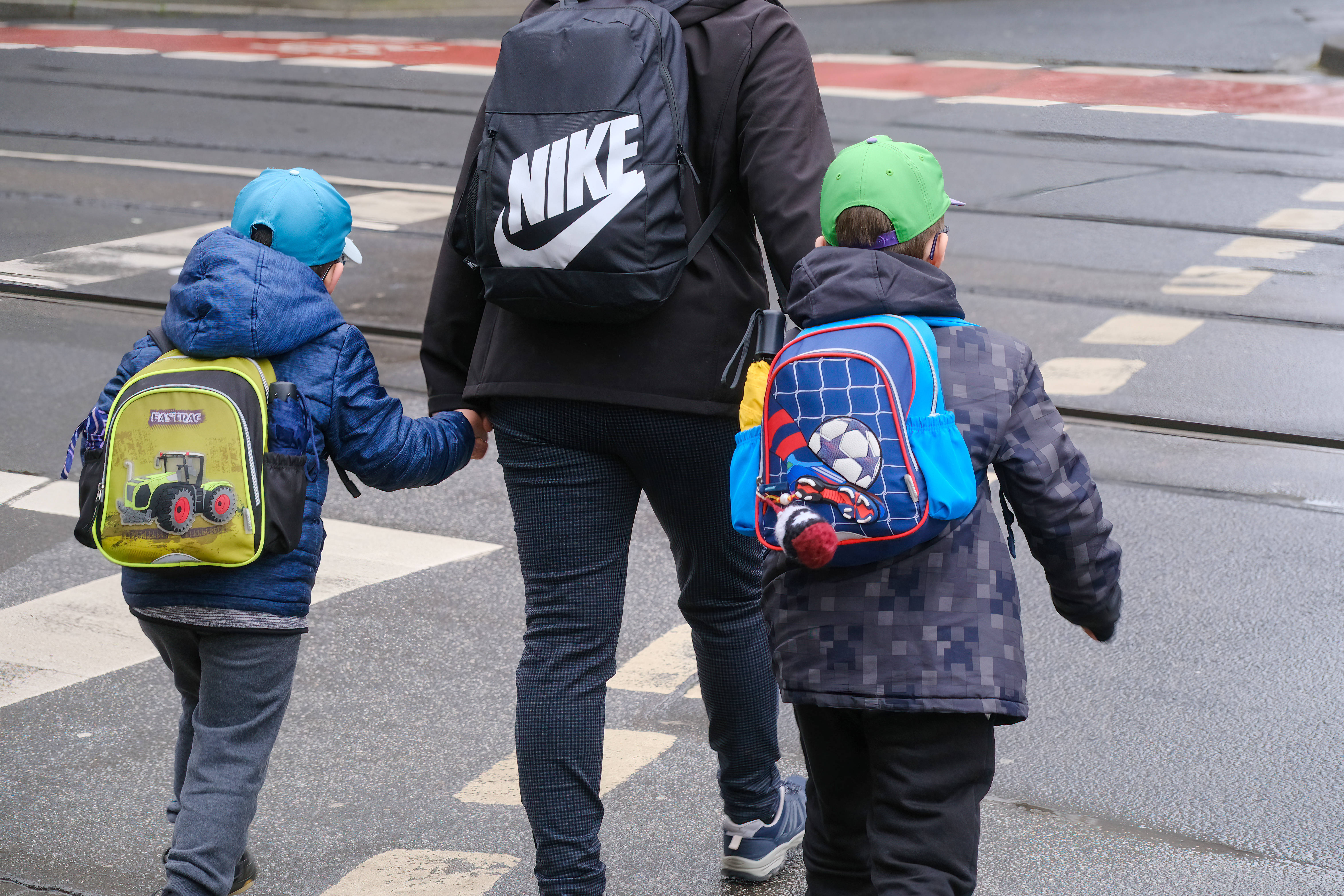 Kindergrundsicherung: Nach dem Willen der SPD sollen Familien möglichst einfach an die Unterstützung kommen.