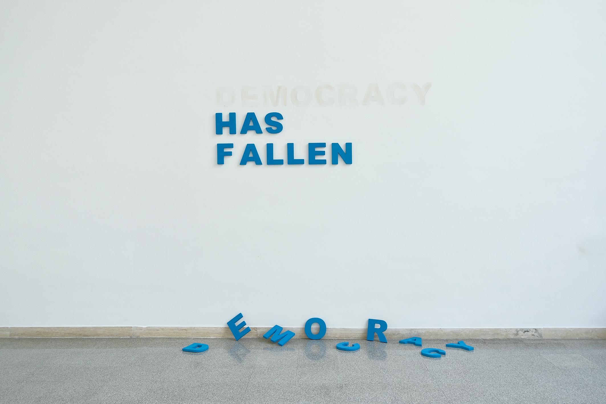 Ab dem 30. Mai ist die Ausstellung „Für alle! Demokratie neu gestalten“ in der Bundeskunsthalle in Bonn zu sehen.