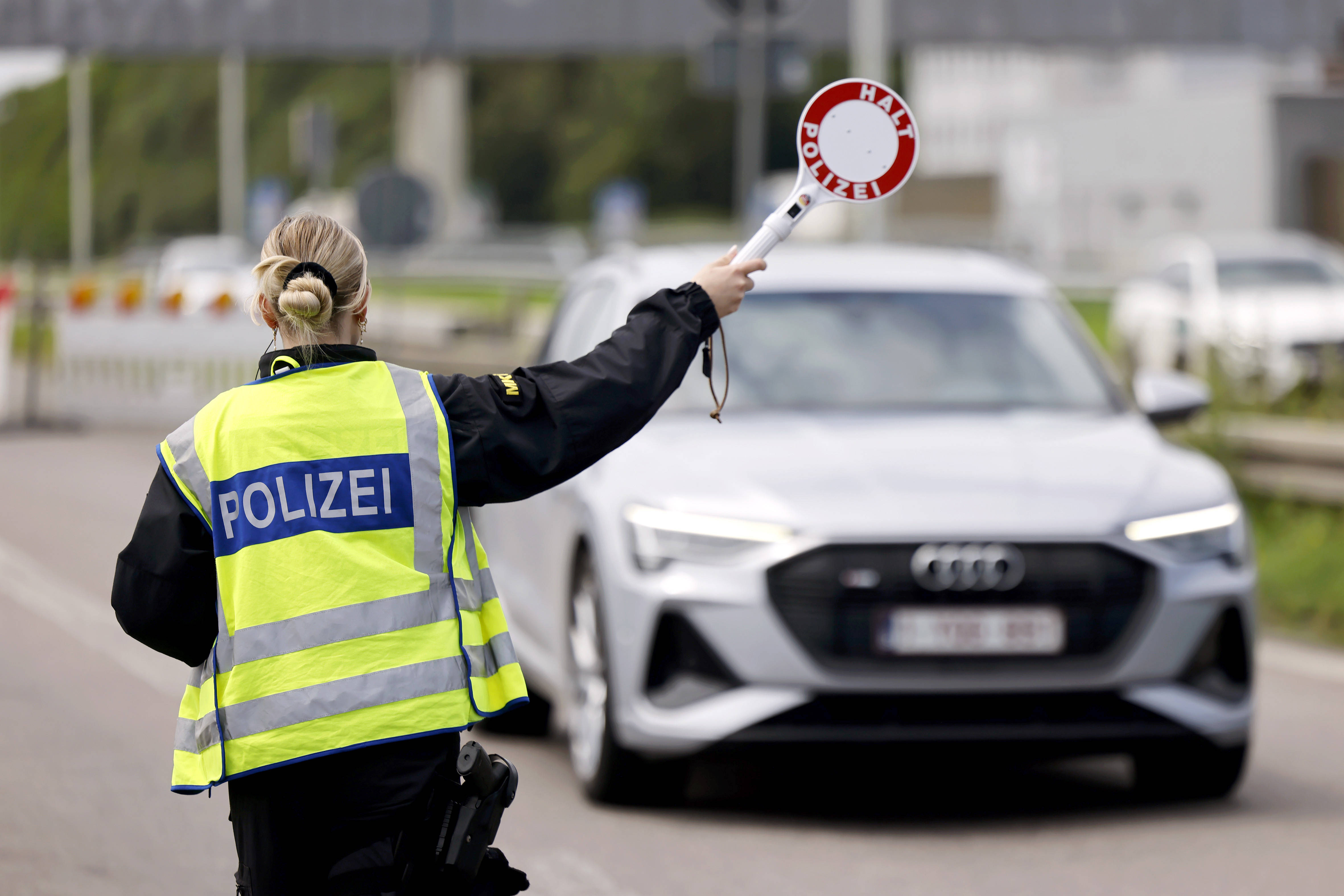 Polizeikontrolle an der deutsch-belgischen Grenze