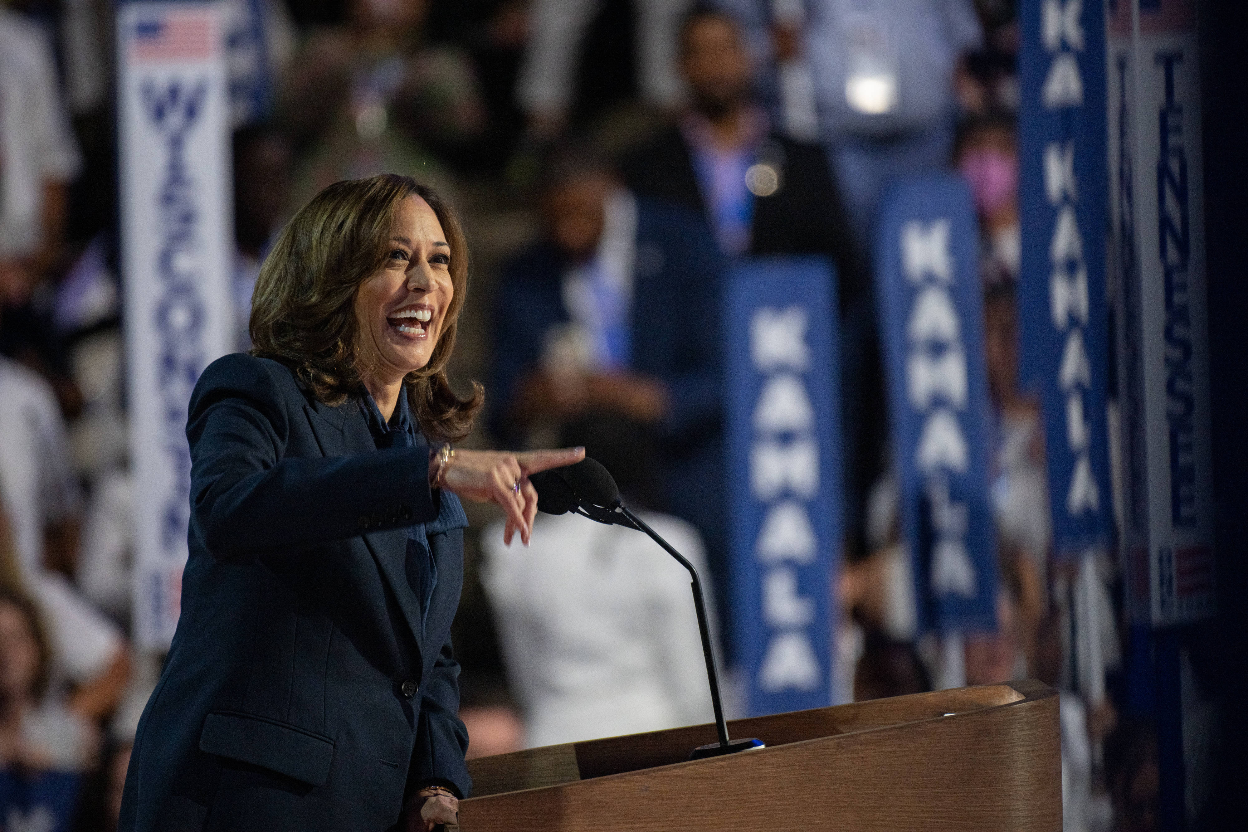 Präsidentschaftskandidatin Kamala Harris sorgt auf dem Parteitag der Demokraten in Chicago für Begeisterung.