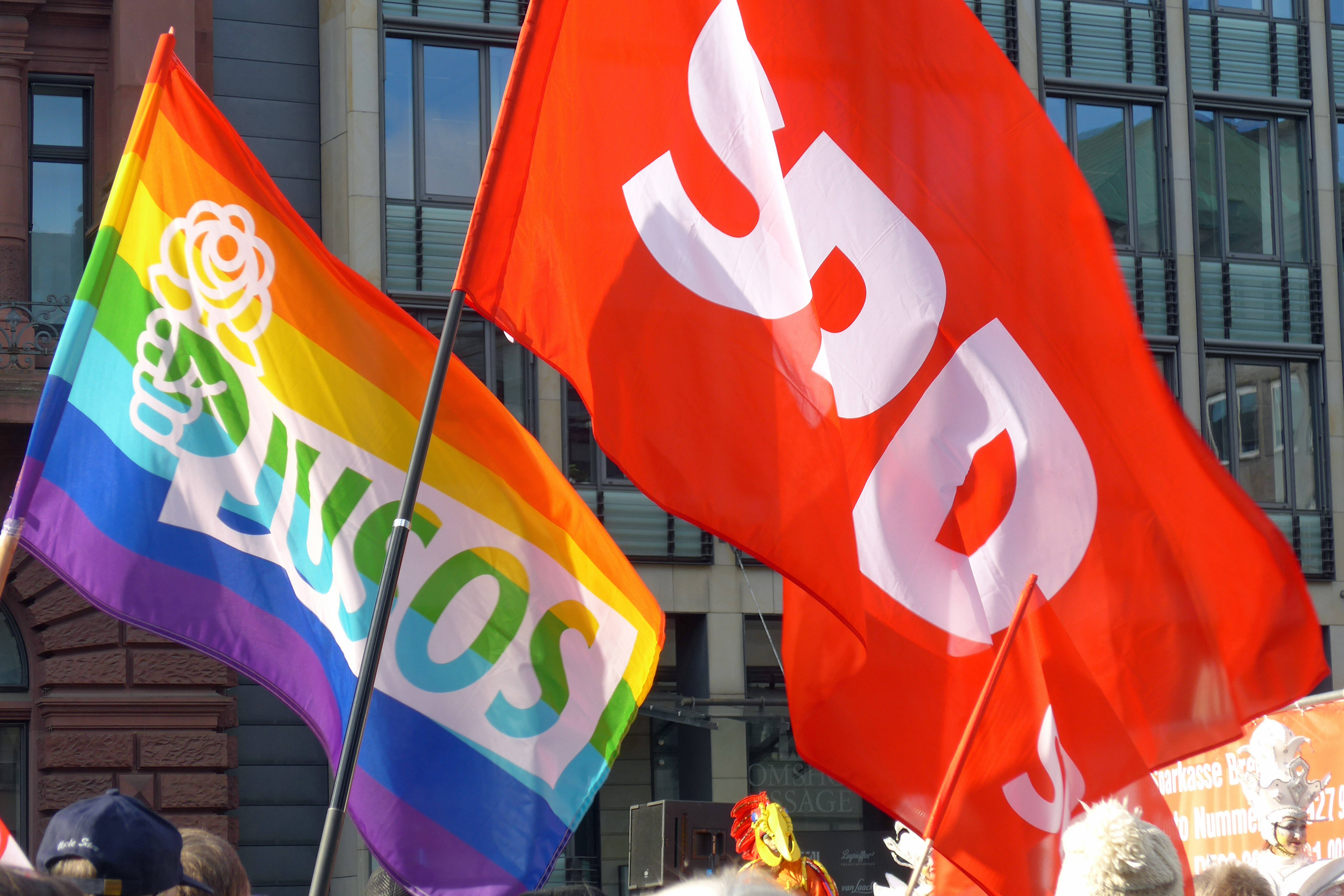 Die Forderung nach einem demokratischen Sozialismus steht auch im Grundsatzprogramm der SPD.