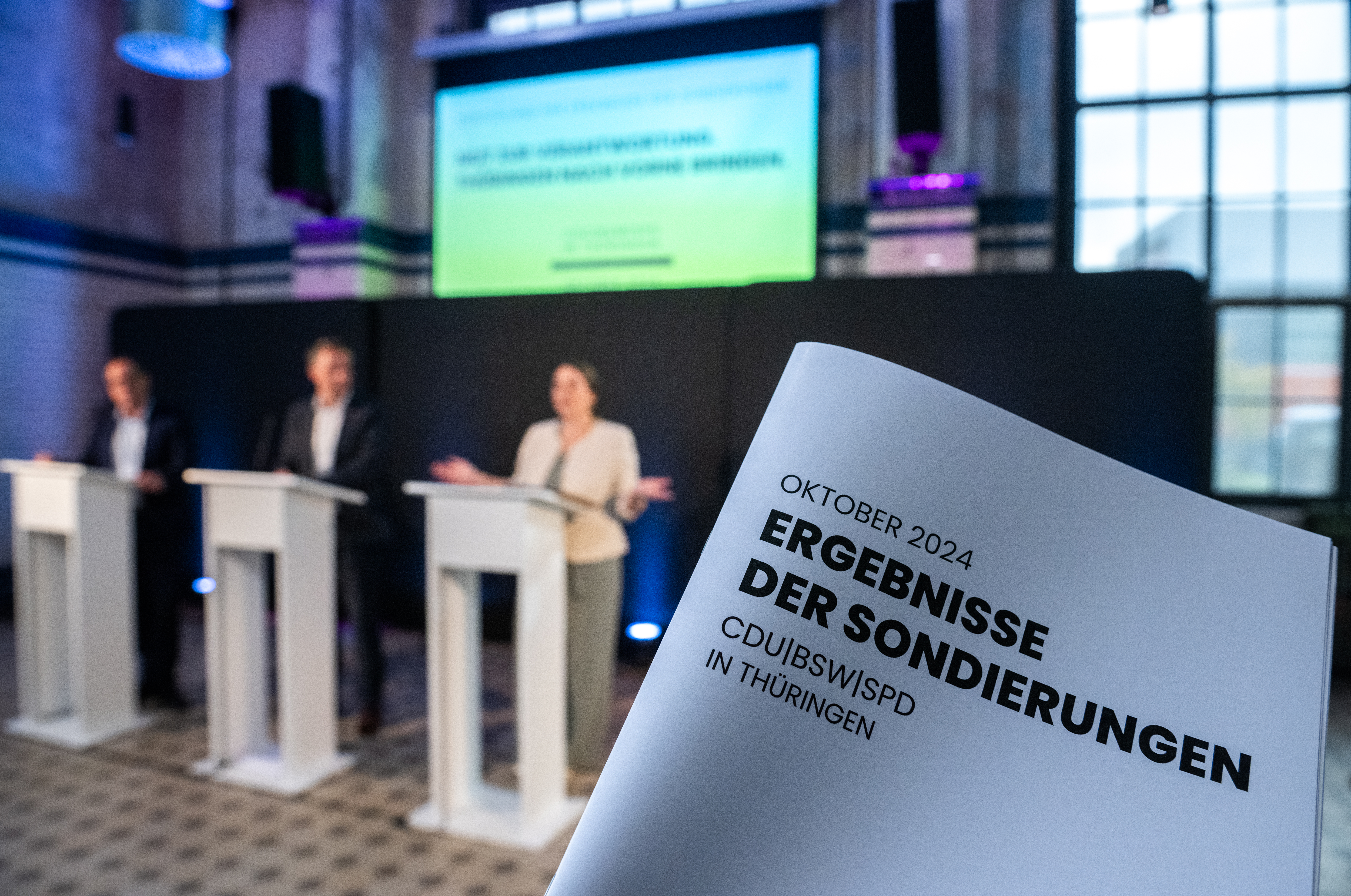 Auf dem Weg in die Brombeer-Koalition? Am 18. Oktober stellten CDU, BSW und SPD in Thüringen die Ergebnisse ihrer Sondierungsgespräche vor.