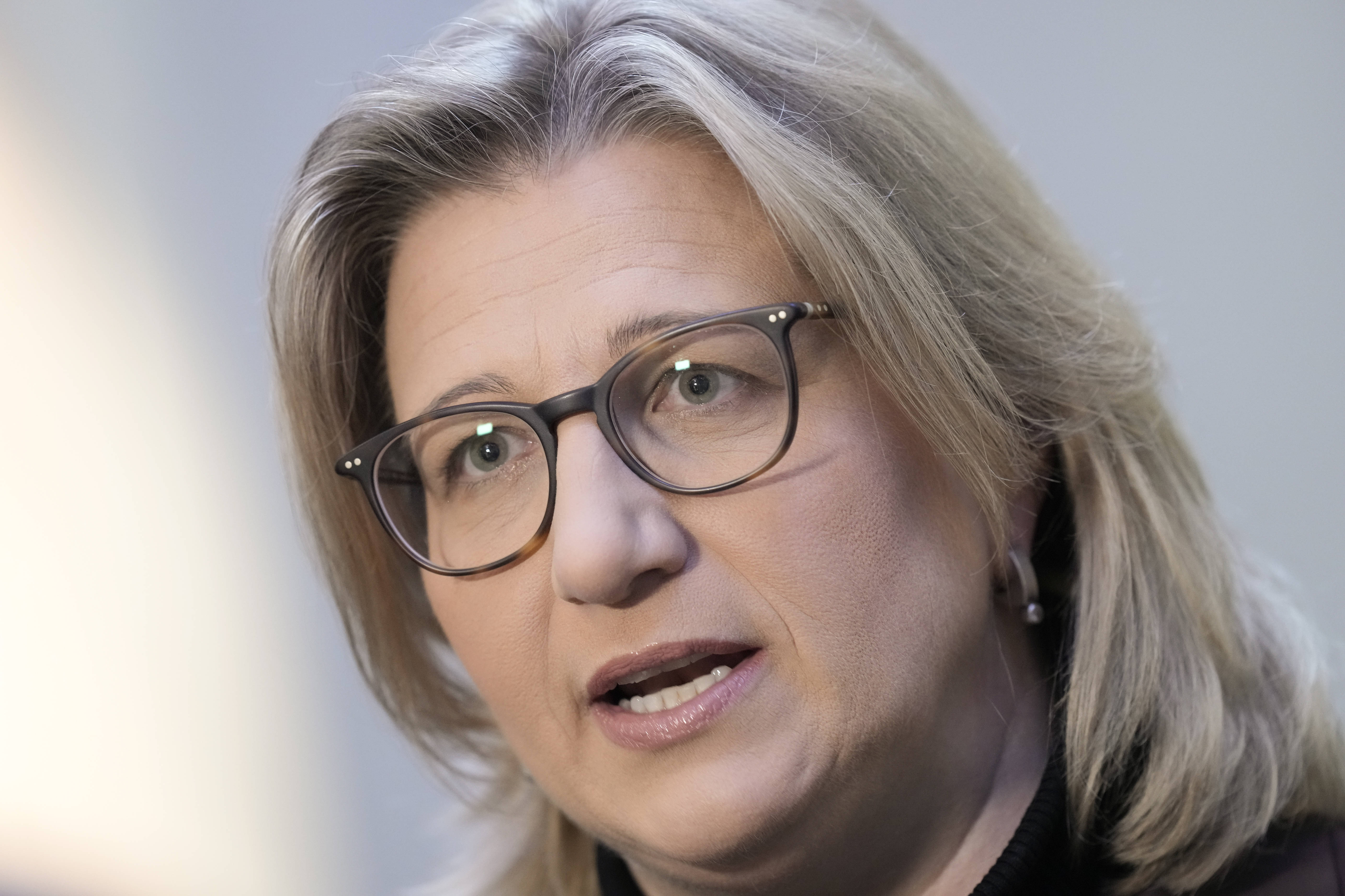 Die saarländische Ministerpräsidentin Anke Rehlinger: Alle müssen sich bewusst sein, in welcher Situation wir uns befinden.