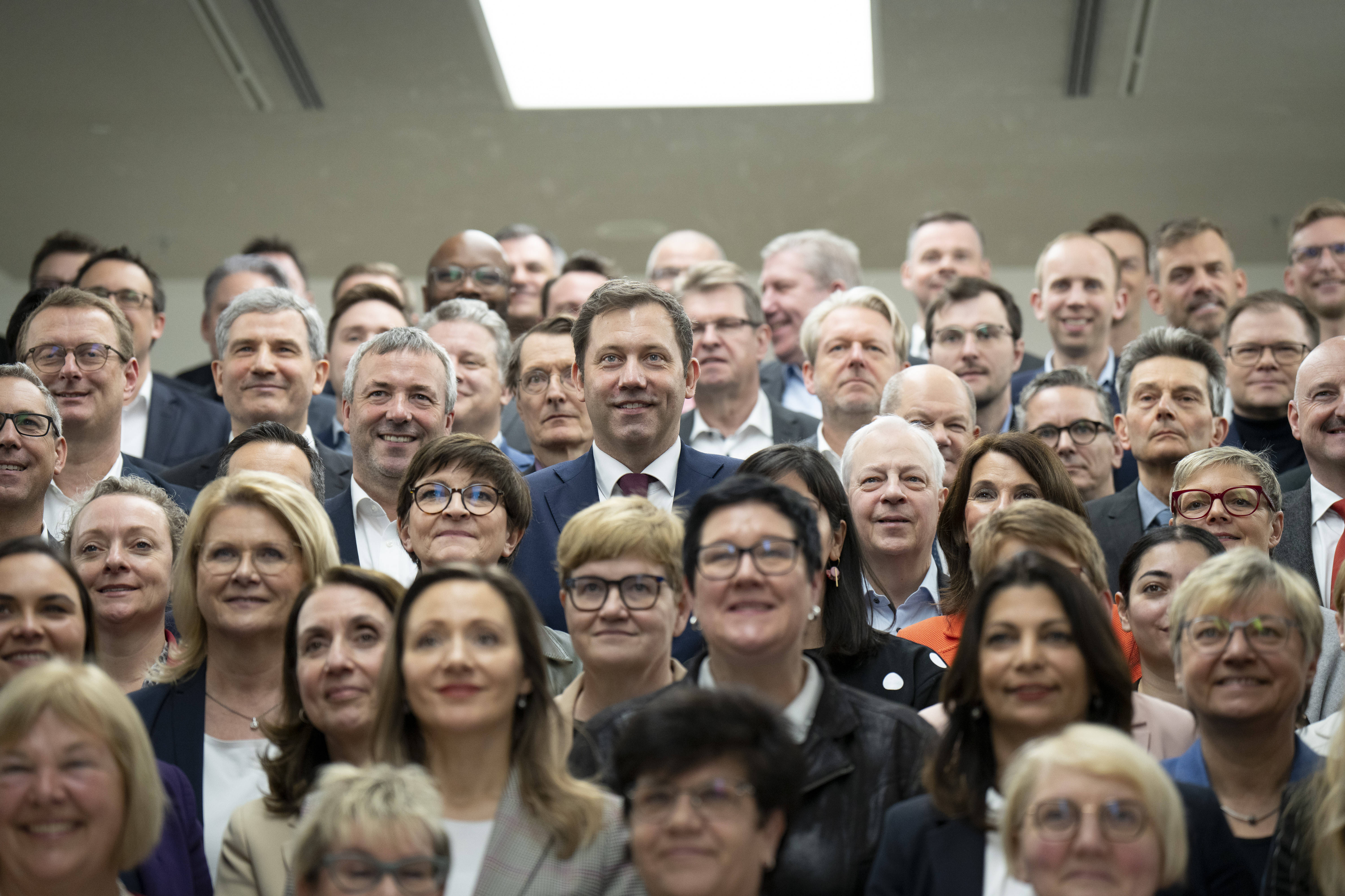 Die SPD-Bundestagsfraktion mit ihrem neuen Vorsitzenden Lars Klingbeil