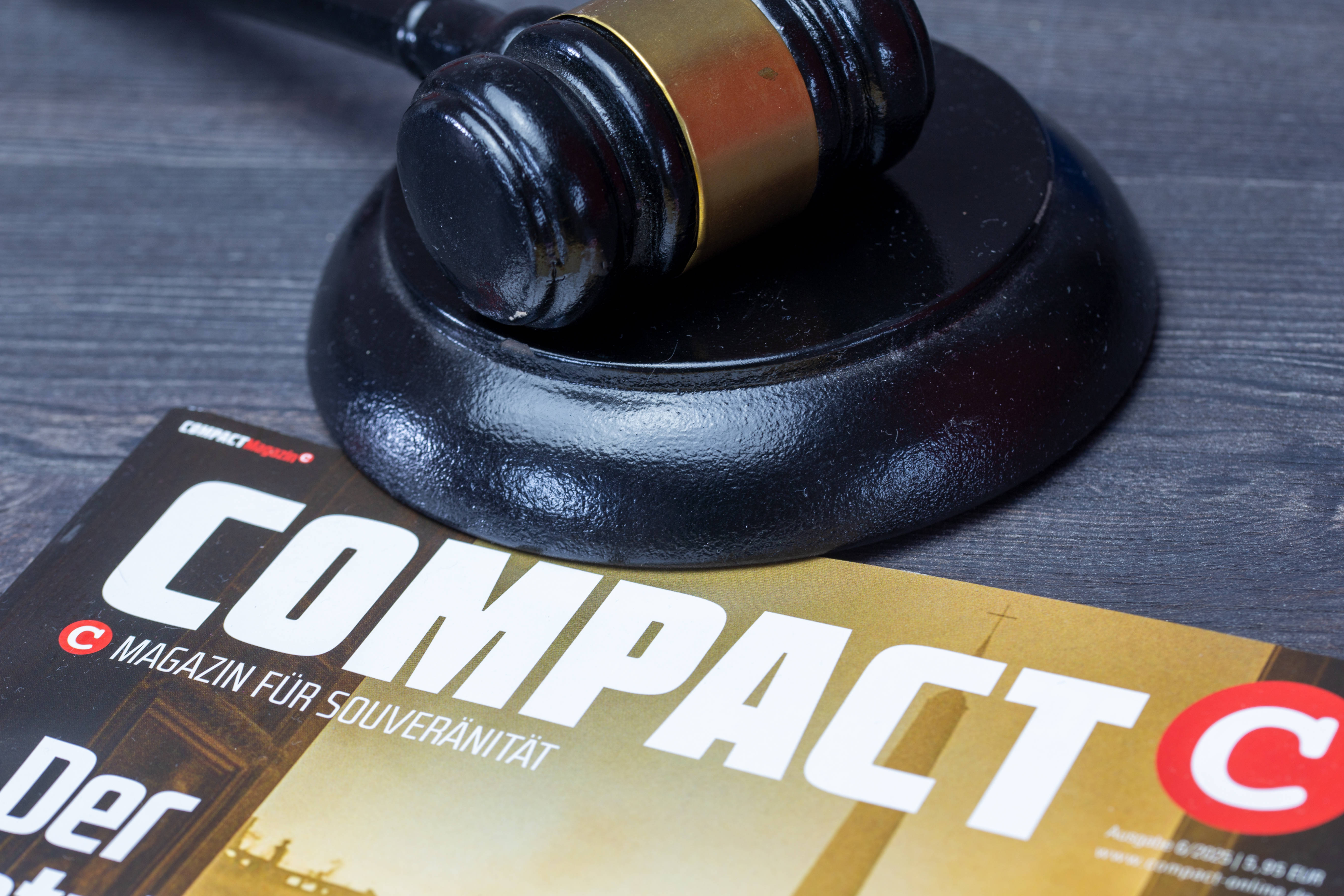 Das rechtsextreme Compact-Magazin darf weiter erscheinen.