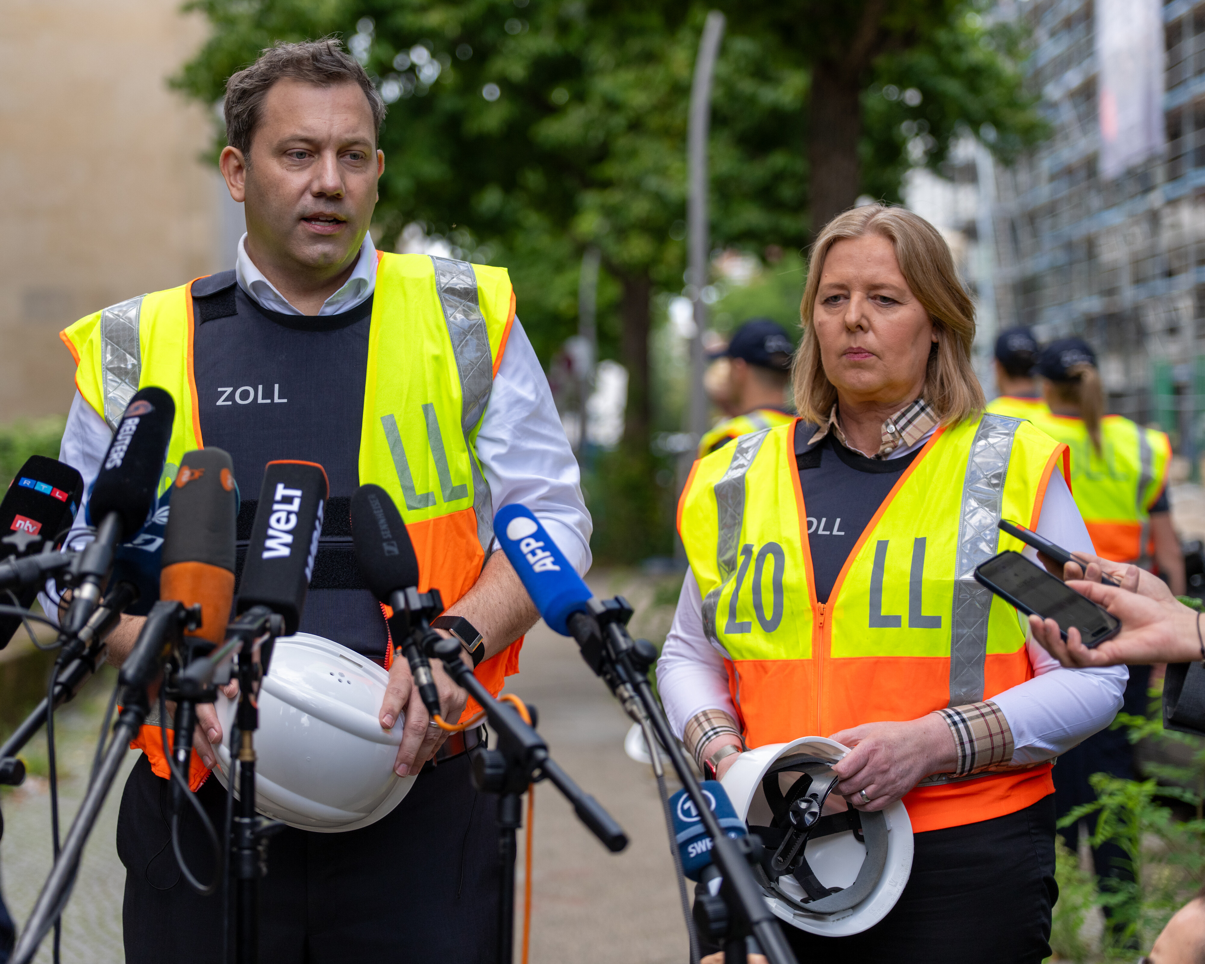 Finanzminister Lars Klingbeil und Arbeitsministerin Bärbel Bas 