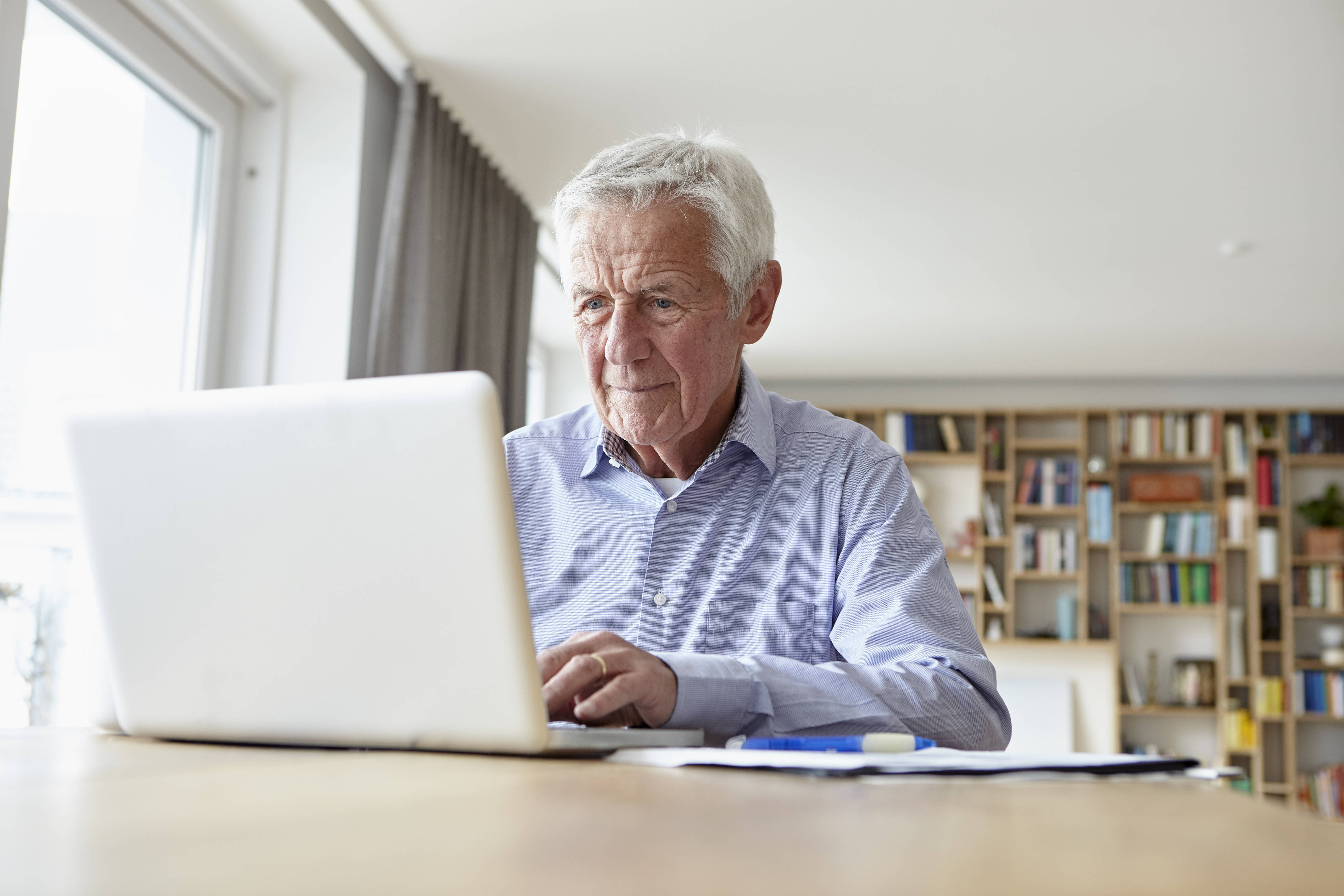 Die Bundesregierung will das Arbeiten nach dem Renteneintrittsalter erleichtern.