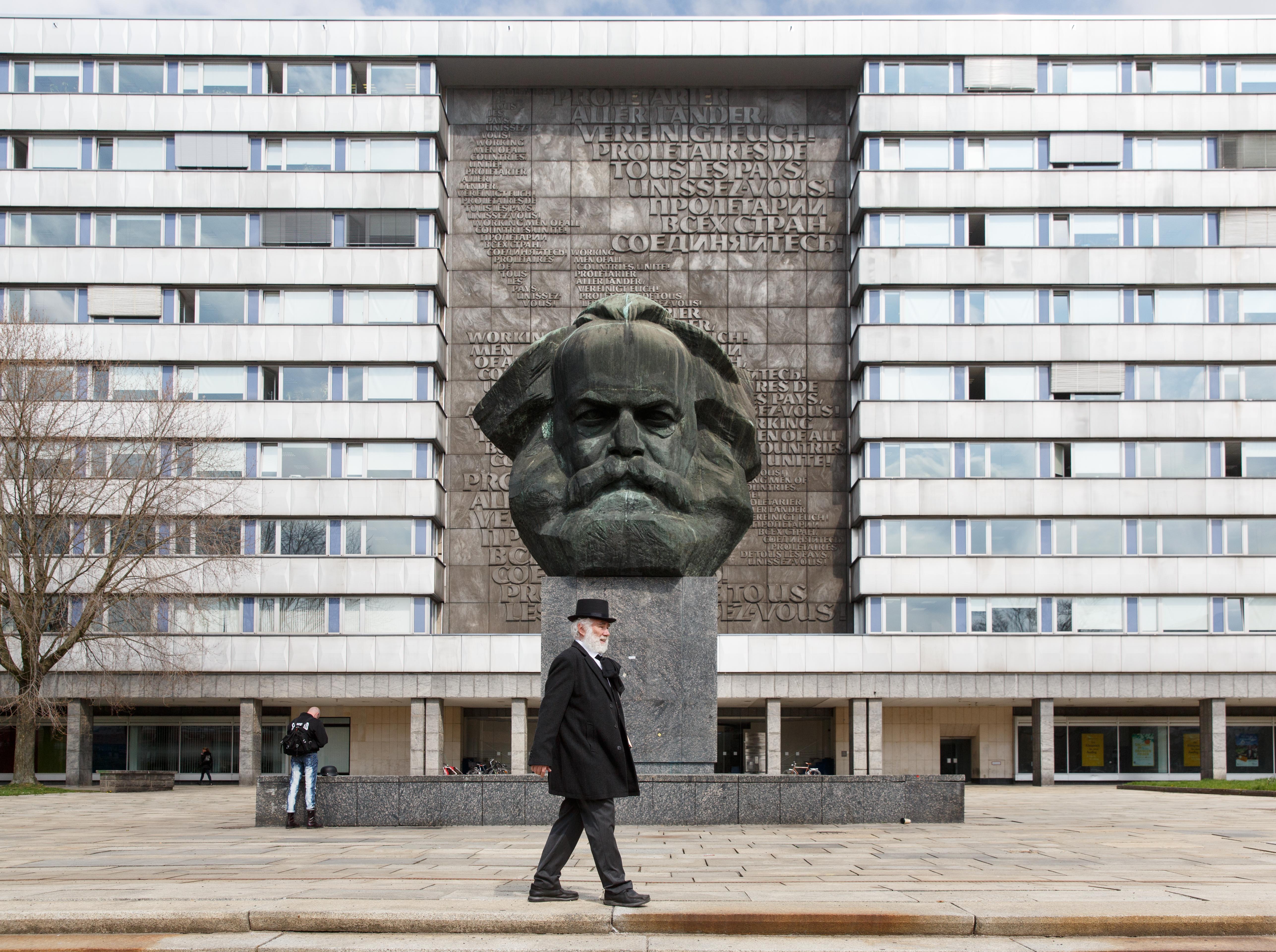 Unübersehbar: Karl Marx-Kopf in Chemnitz