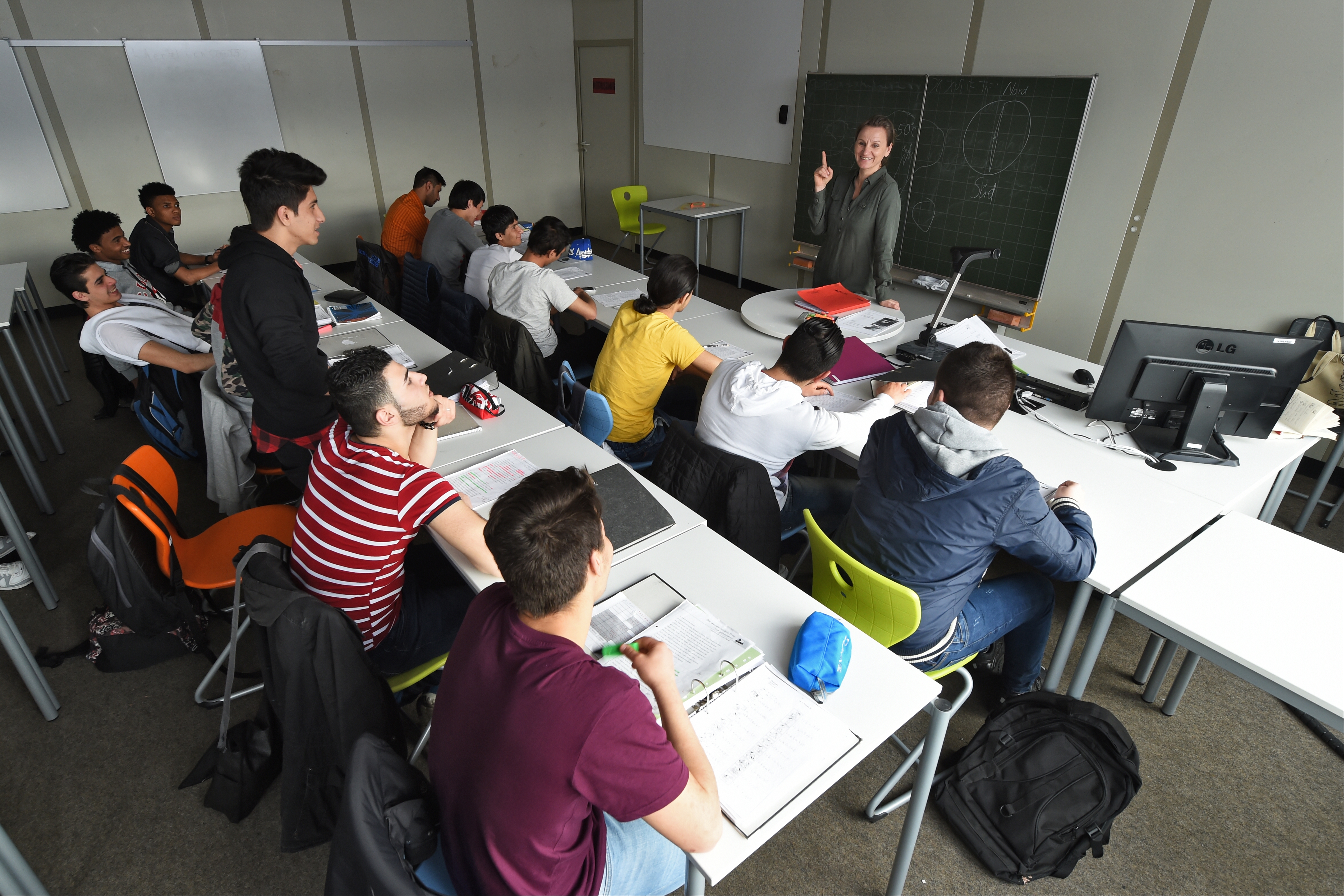 Integration durch Schule und Beruf: Darauf setzt das neue Integrationsgesetz