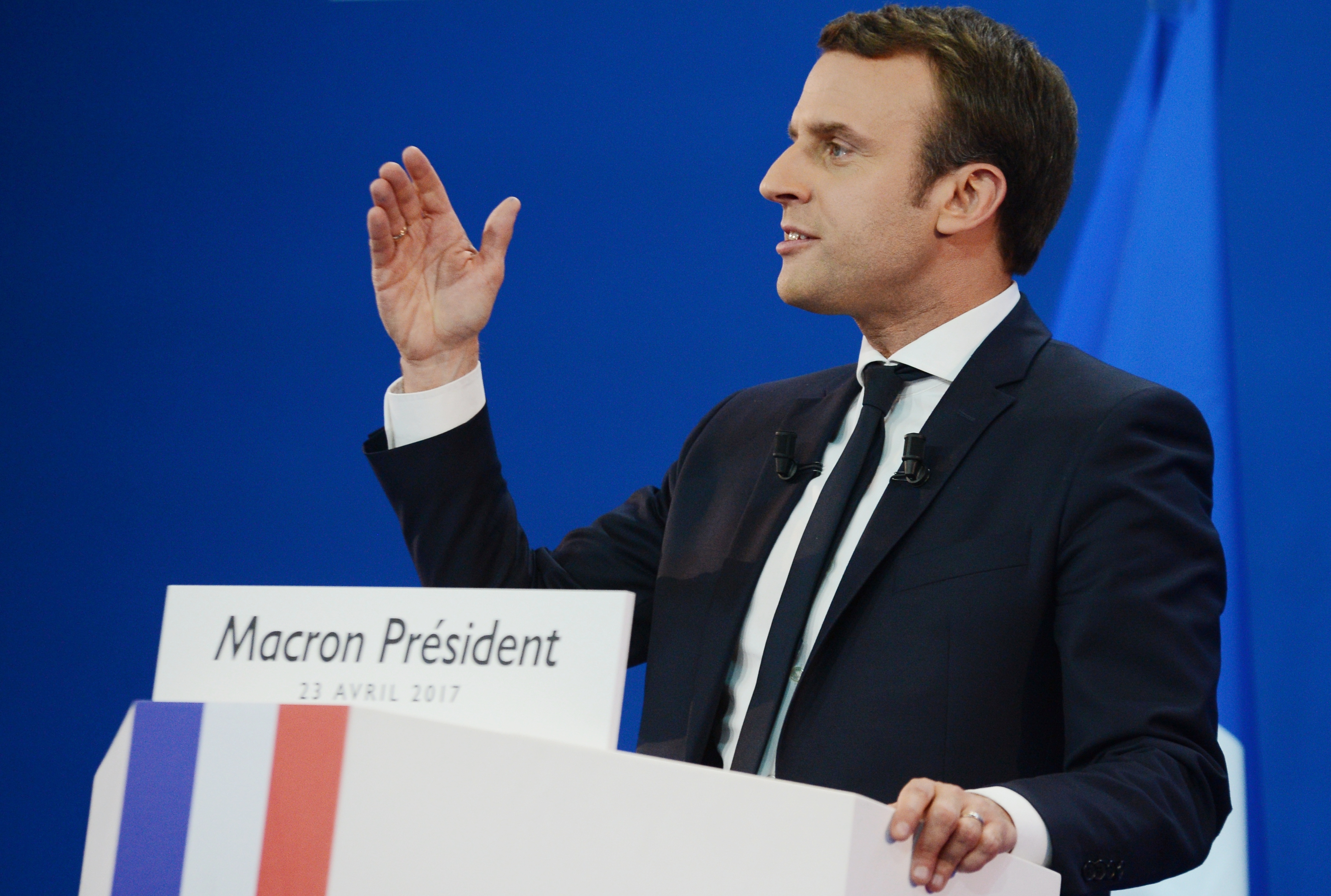 Emmanuel Macron: hier vor seinen Anhängern in der Wahlnacht, dem 23. April 2017, in Paris.