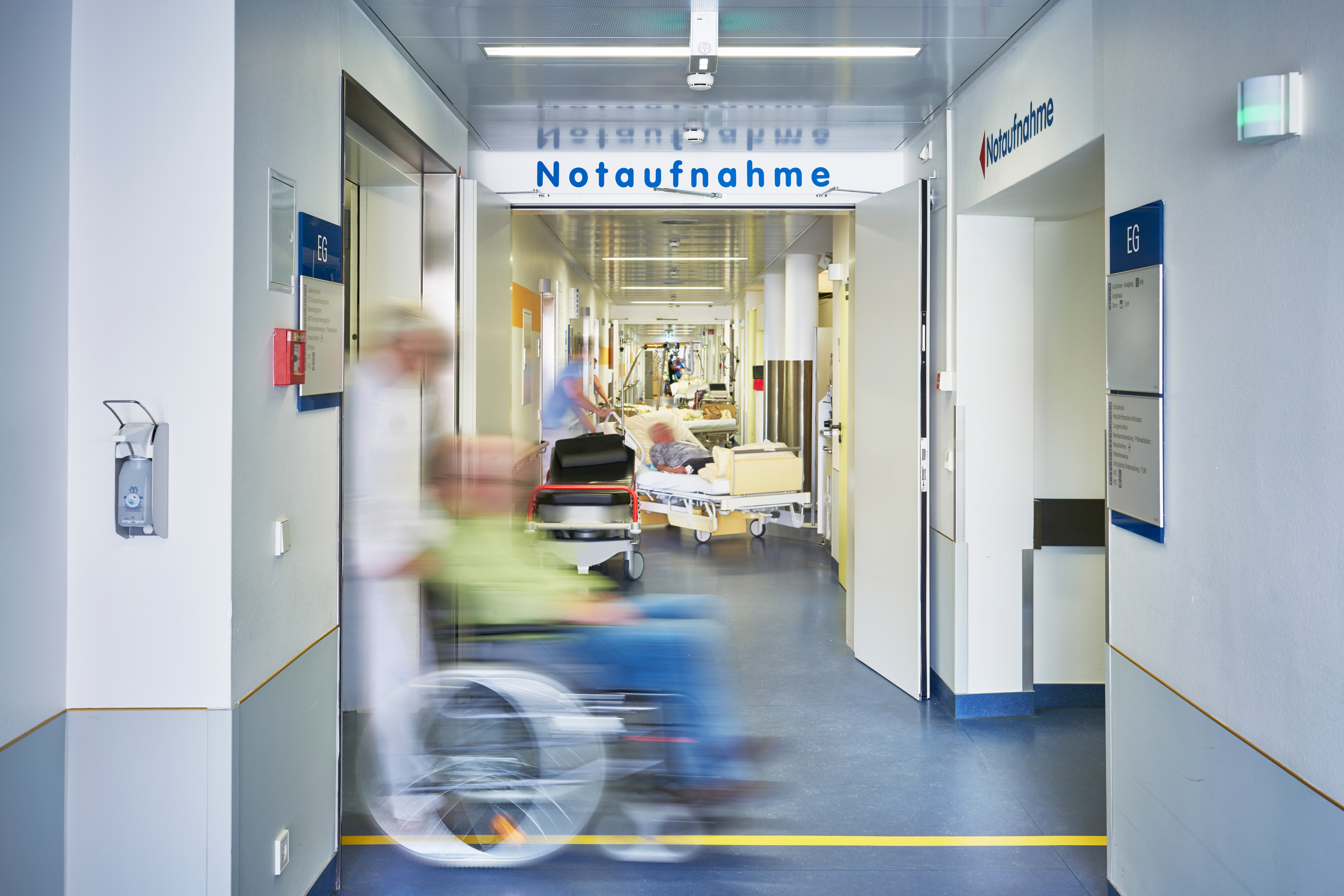 Die Krankenhausversorgung soll künftig wieder stärker nach medizinischen und weniger nach ökonomischen Gesichtspunkten ausgerichtet werden, sagt Bundesgesundheitsminister Karl Lauterbach