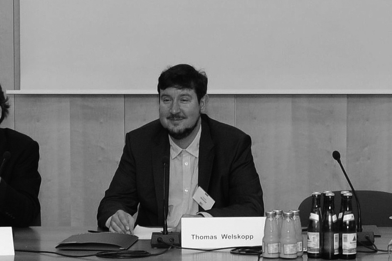 Ein besonderer Beobachter und Analytiker der Arbeiter*innenbewegung: Im Alter von 59 Jahren ist der Historiker Thomas Welskopp verstorben.