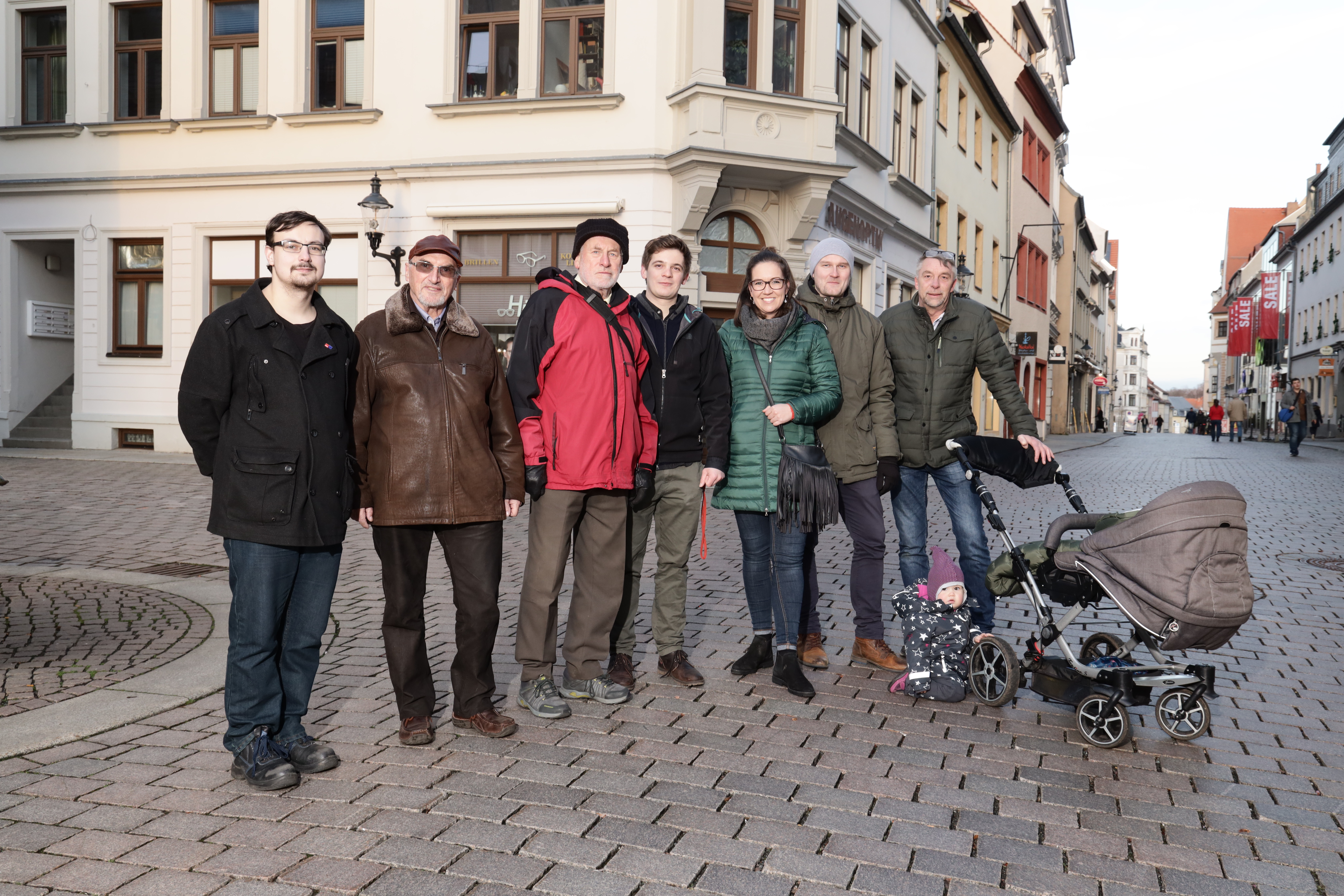 Unterwegs auf schwierigem Pflaster: Die SPD im sächsischen Freiberg setzt auf den persönlichen Kontakt – und einen monatlichen politischen Stammtisch.