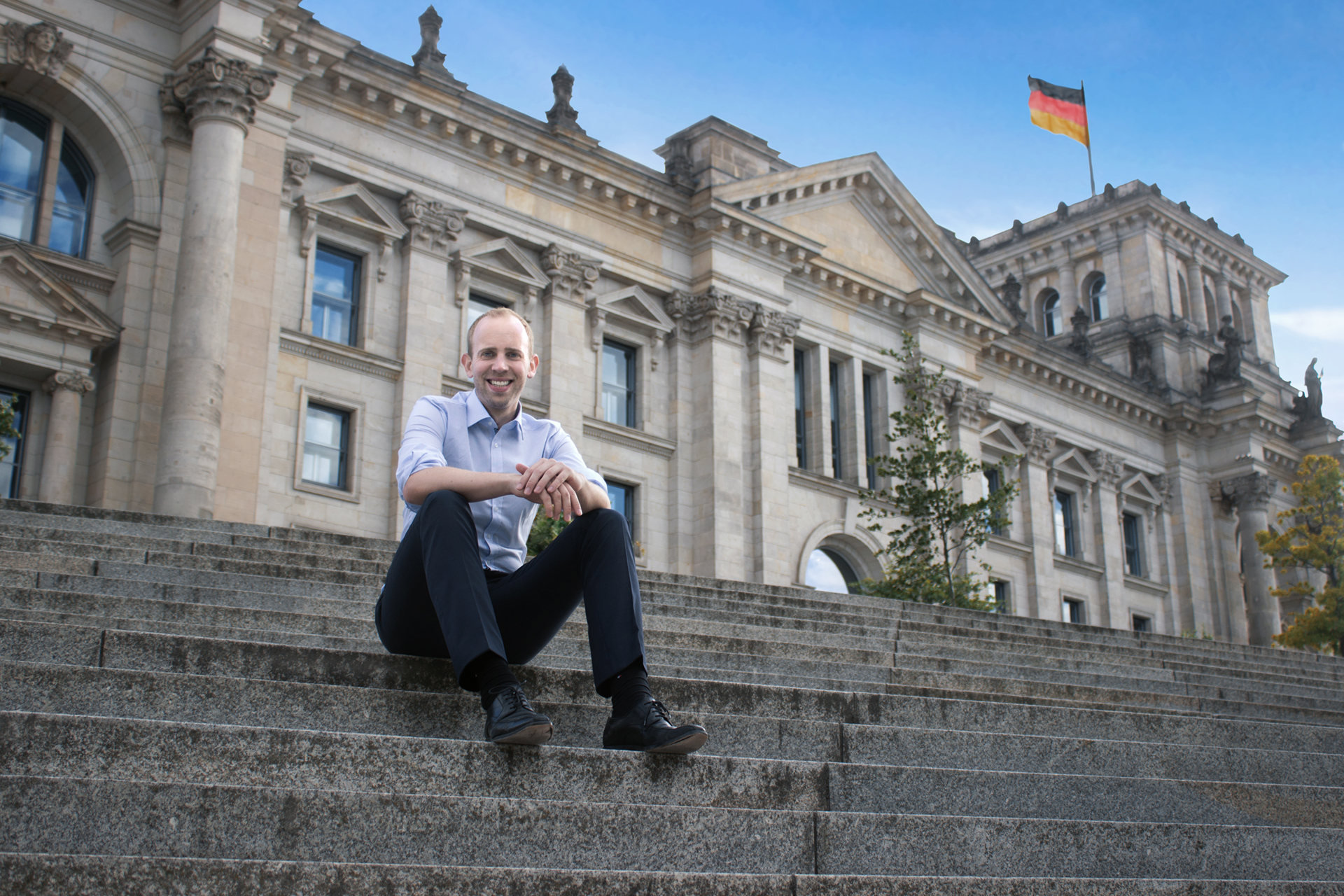 Dennis Rohde tritt die Nachfolge von Johannes Kahrs an als haushaltspolitischer Sprecher der SPD-Bundestagsfraktion.