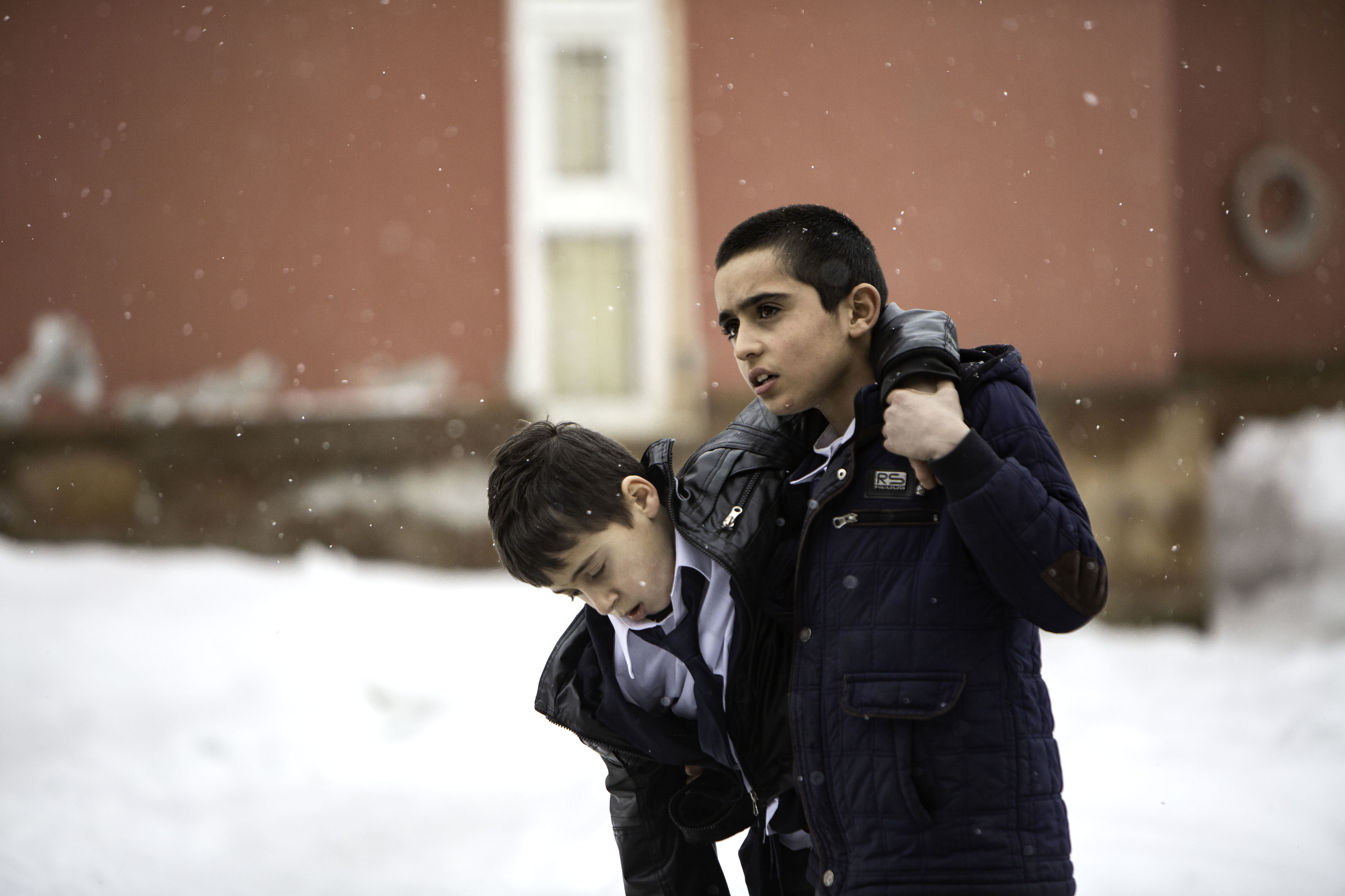 Starke Freundschaft: Yusuf (Samet Yildiz) und Memo (Nurullah Alaca) halten nicht nur in der Not zusammen.