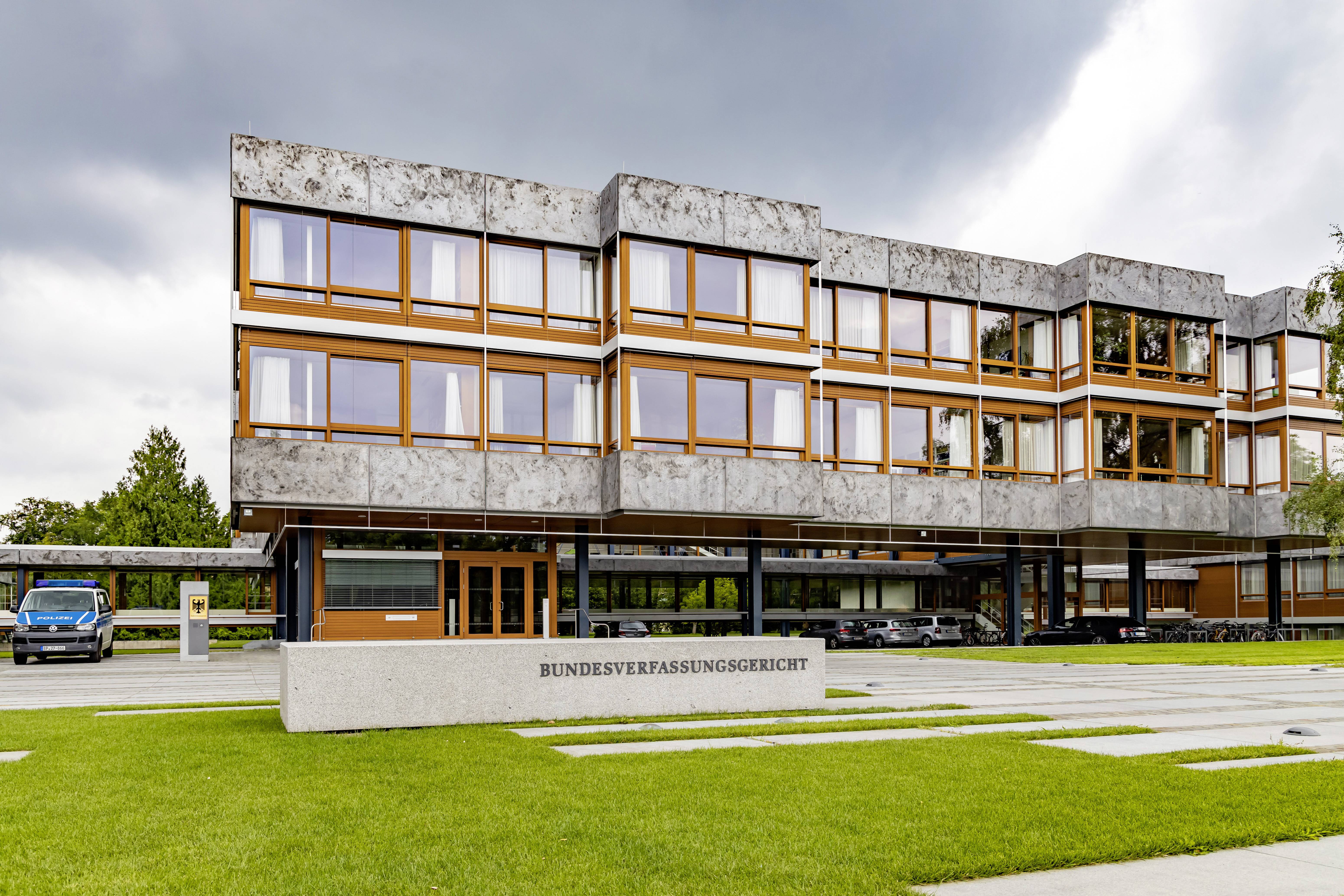 Bundesverfassungsgericht in Karlsruhe: Die Richter widersprachen mit ihrem Urteil zu EZB-Anleihekäufen explizit dem Europäischen Gerichtshof.