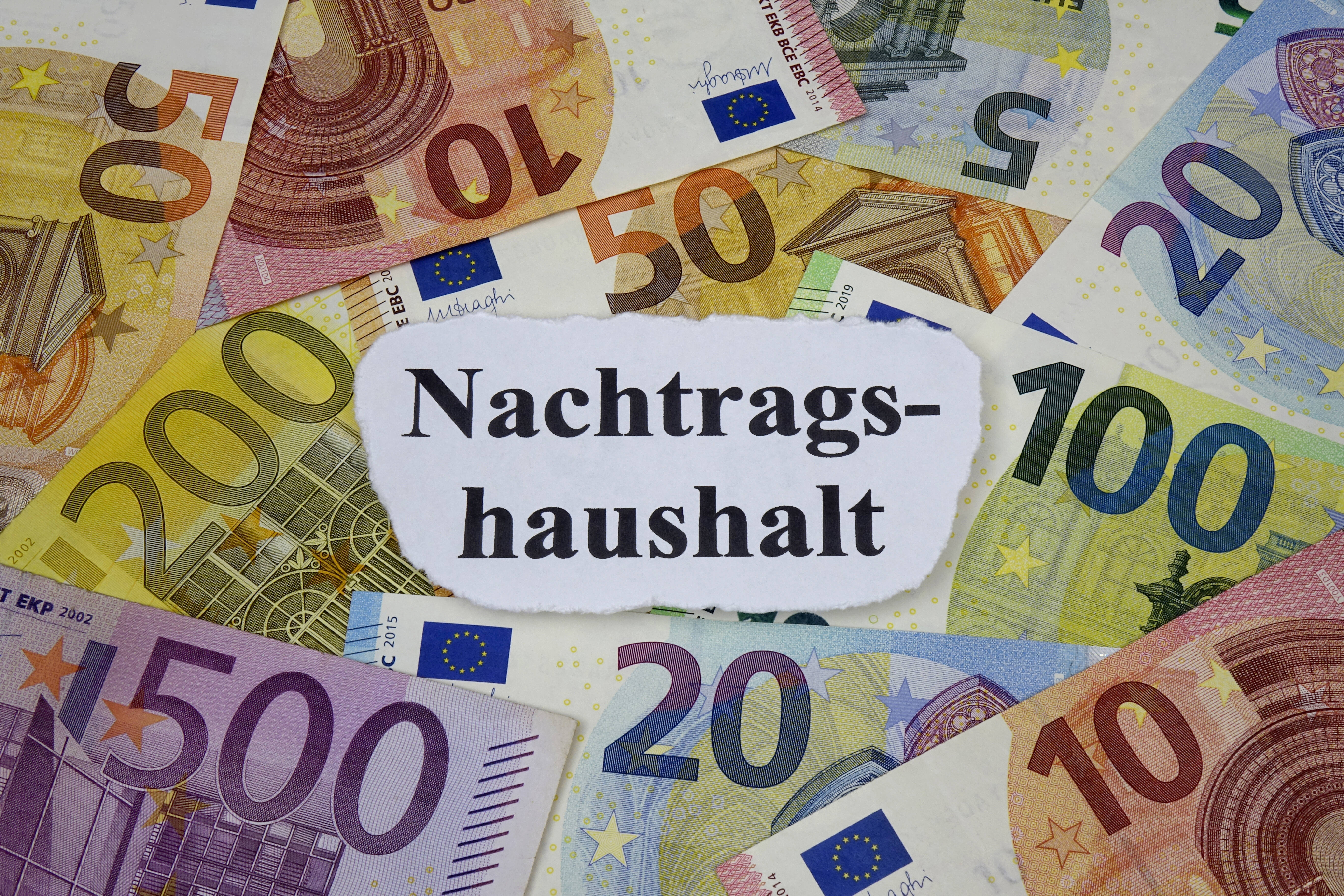 Um das Konjunkturpaket gegen die Corona-Krise zu finanzieren, will der Bundestag ab Freitag einen zweiten Nachtragshaushalt beschließen.
