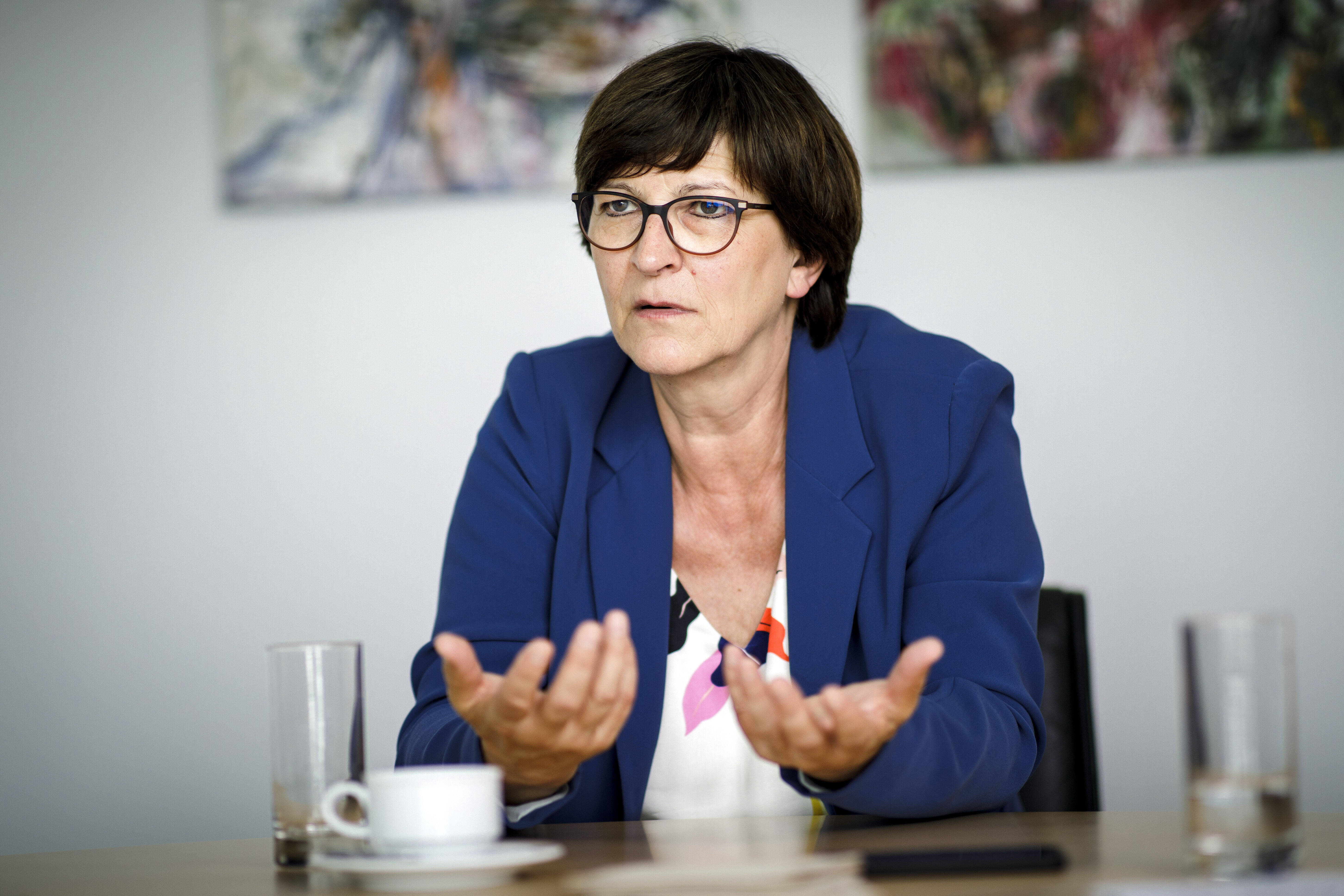 SPD-Chefin Saskia Esken: Wir wollen das Fenster für Digitales, das Corona ein Stück weit geöffnet hat, für mehr digitale Bildung nutzen.