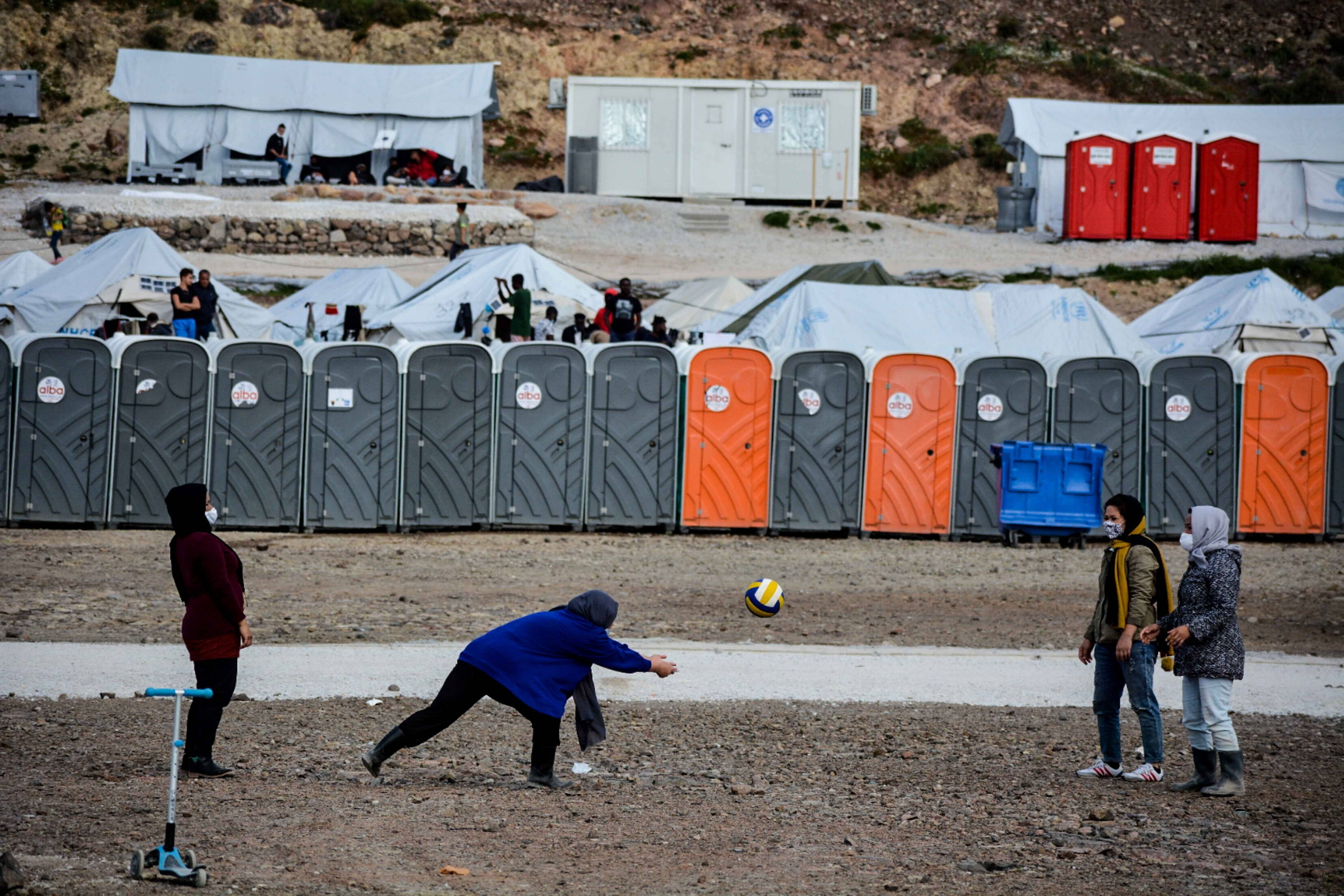 Alltag in einem Flüchtlingslager auf Lesbos.