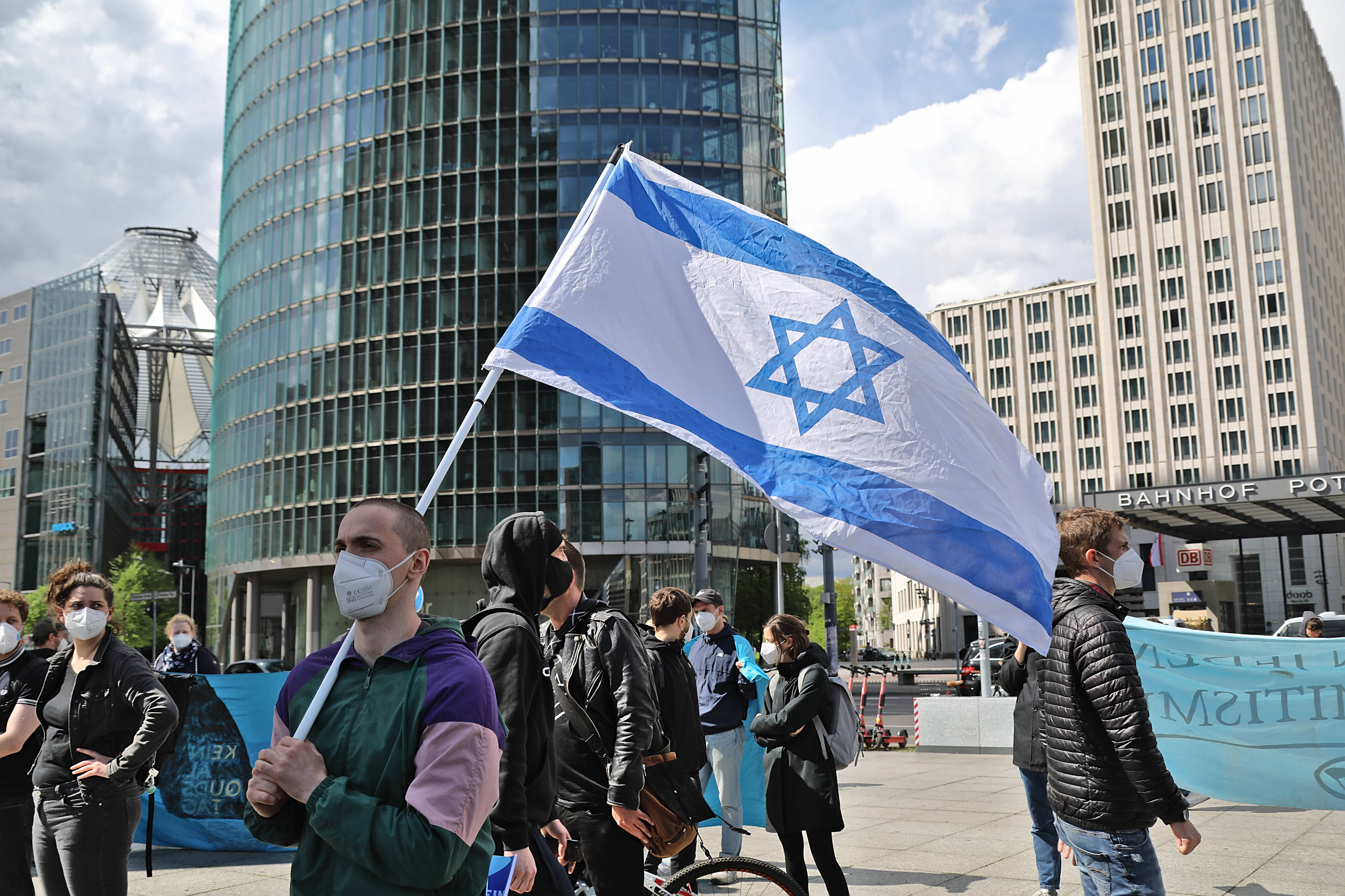 Pro-Israel-Demonstration in Berlin: Die Existenz des Landes Israels ist nicht verhandelbar!