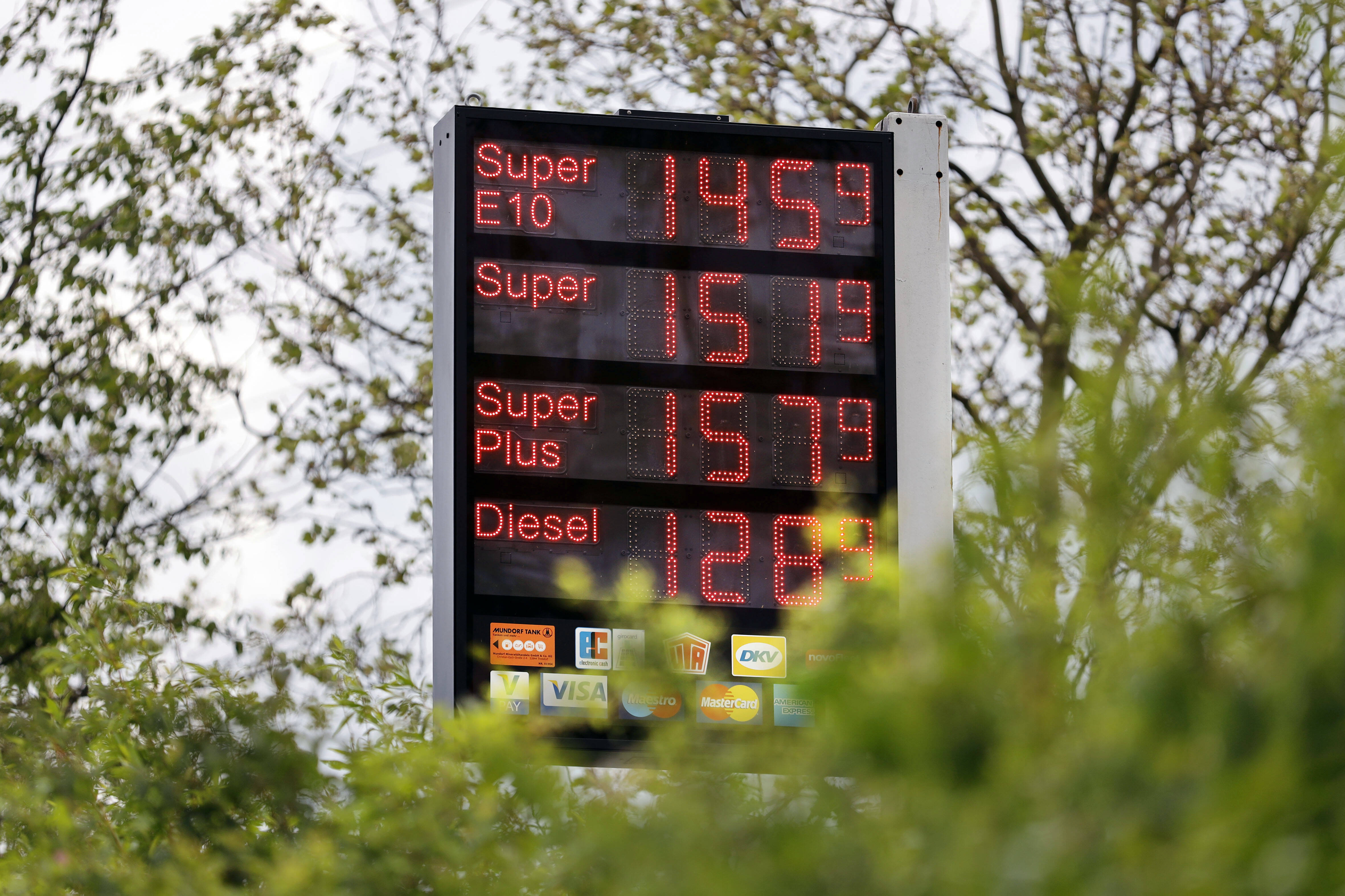 Klimaschutz nur über den Spritpreis – das würde die falschen treffen.