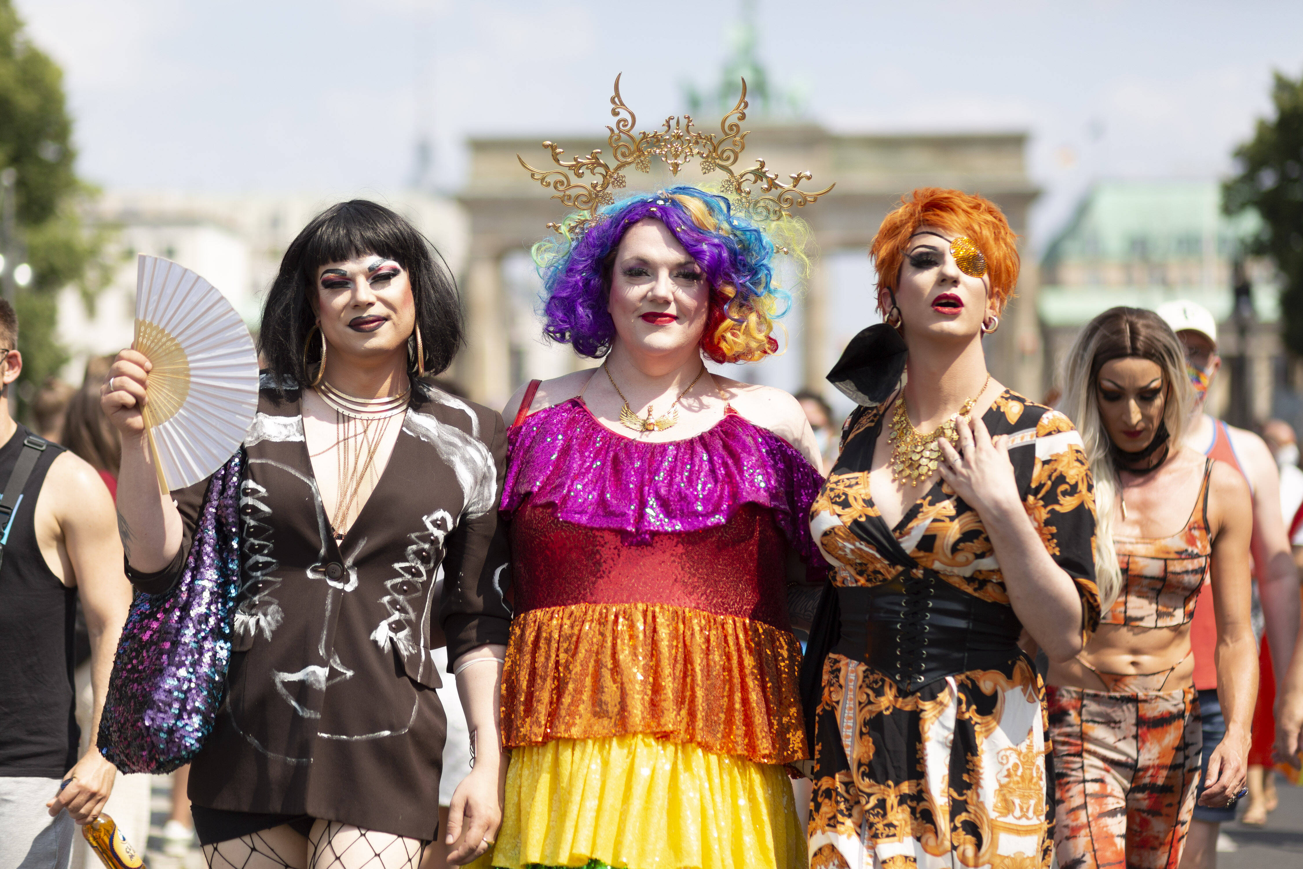 Sichtbare Vielfalt: Darum geht es beim trans* Day of Visibility, genauso wie beim Christopher Street Day, wie hier im Jahr 2021 vor dem Brandenburger Tor in Berlin.
