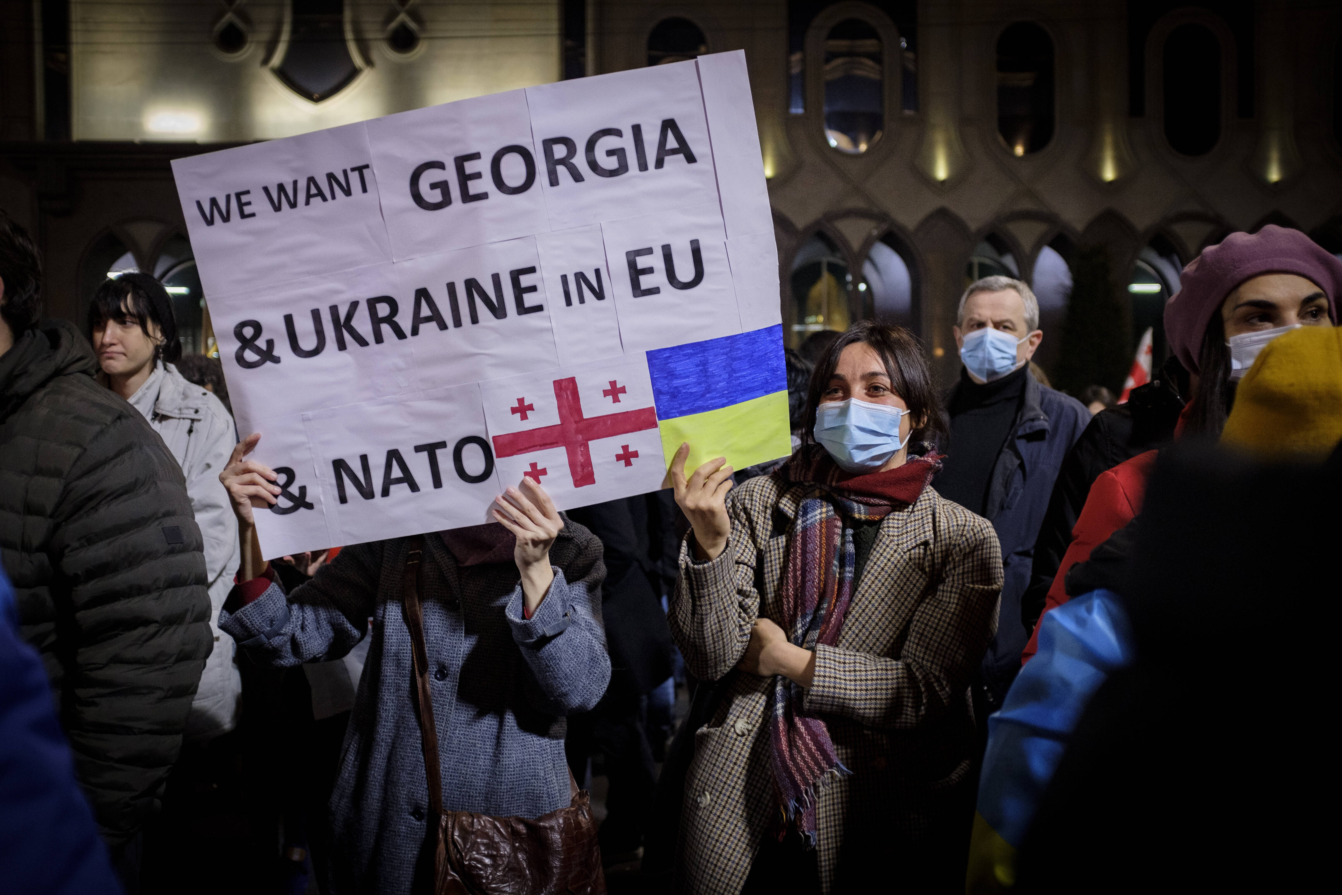 Proteste in Tiflis: Die Bevölkerung in Georgien solidarisiert sich mit der Ukraine.