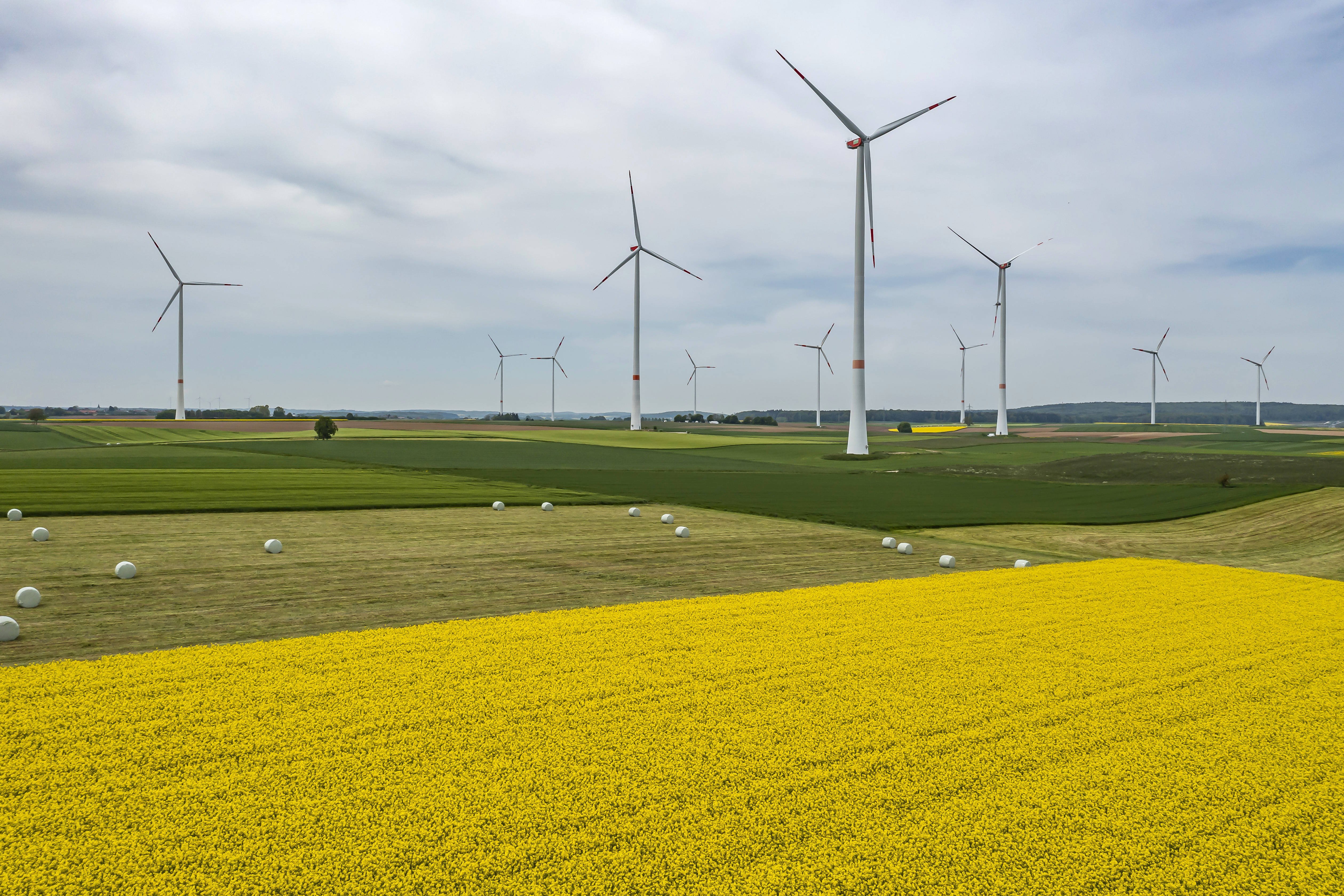 Der Ausbau Erneuerbarer Energien ist ein wichtiger Bausteil für den klimaneutralen Umbau.