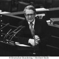 „Ich habe den Eindruck, ich habe dem Bundeskanzler besser zugehört als Sie.“ SPD-Fraktionschef Hans-Jochen Vogel im Bundestag, hier 1979
