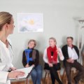 Wartezimmer beim Arzt