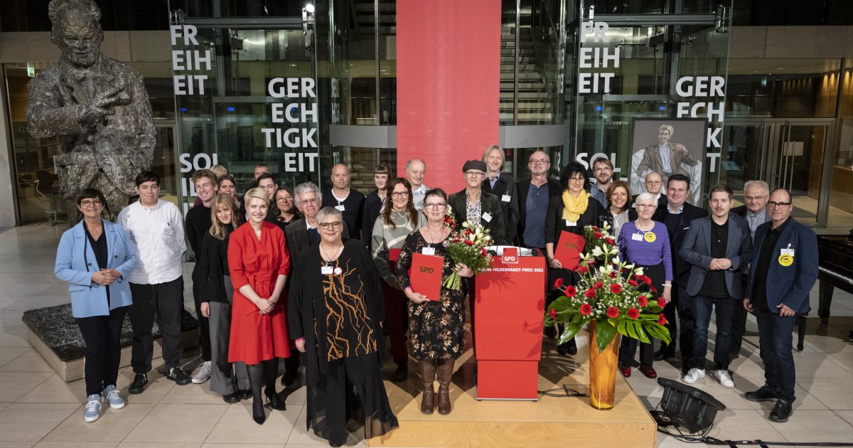 Nach zwei Jahren Corona-Pause: SPD verlieh Regine-Hildebrandt-Preis ...
