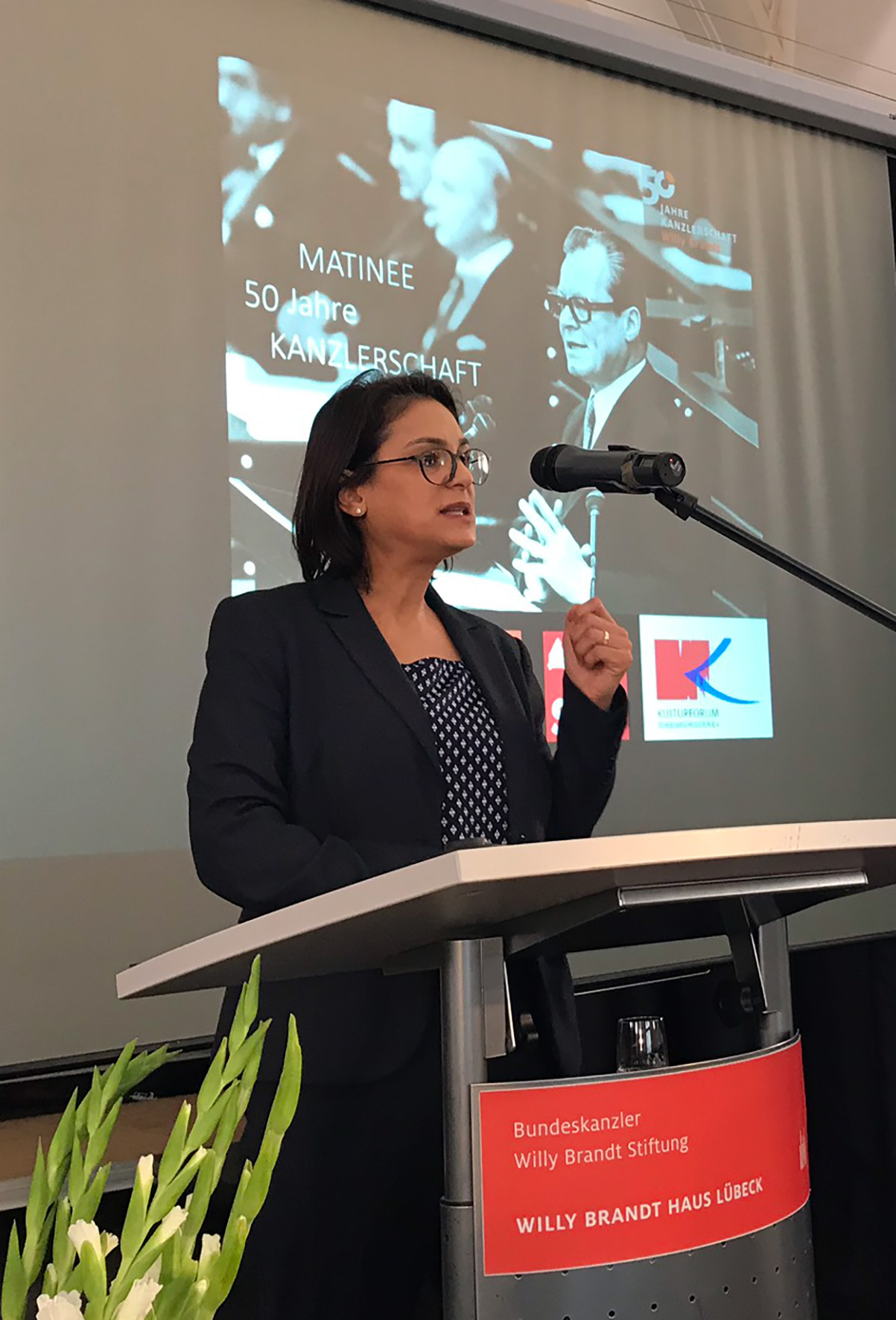 „Raus aus der Filterblase.“ Schleswig-Holsteins SPD-Vorsitzende Serpil Midyatli erinnerte an Willy Brandt und appellierte an ihre Partei.